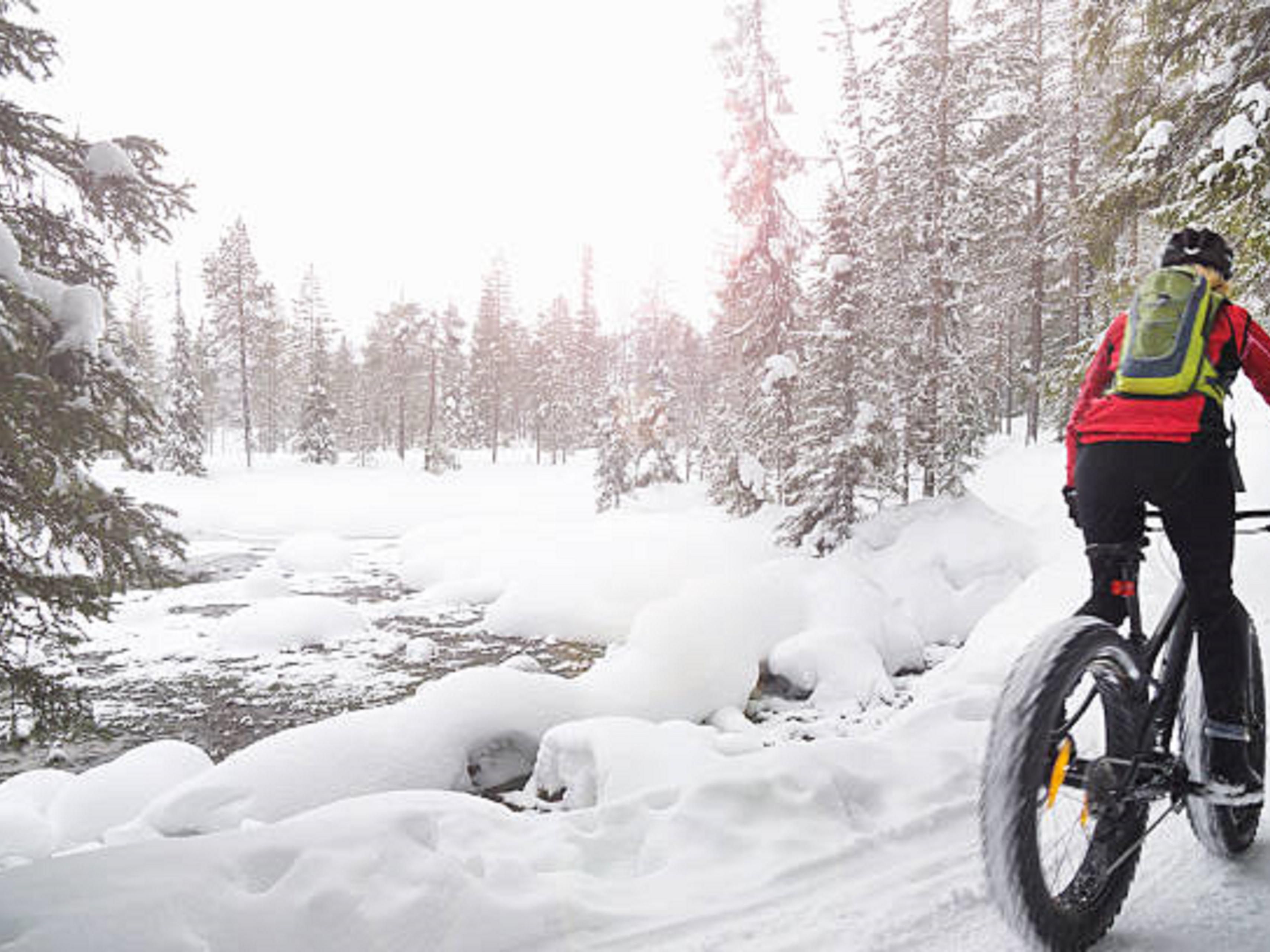 ¡Explora las actividades invernales en Verona! Ya sea que te guste esquiar, hacer snowboard, andar en fat bike, hacer senderismo o andar con raquetas de nieve, ¡lo tenemos cubierto! Hay muchas opciones para elegir en el área de Verona, y estamos a solo 20 minutos del área de esquí de Tyrol Basin, donde puede recorrer las pistas y disfrutar de emocionantes carreras.
