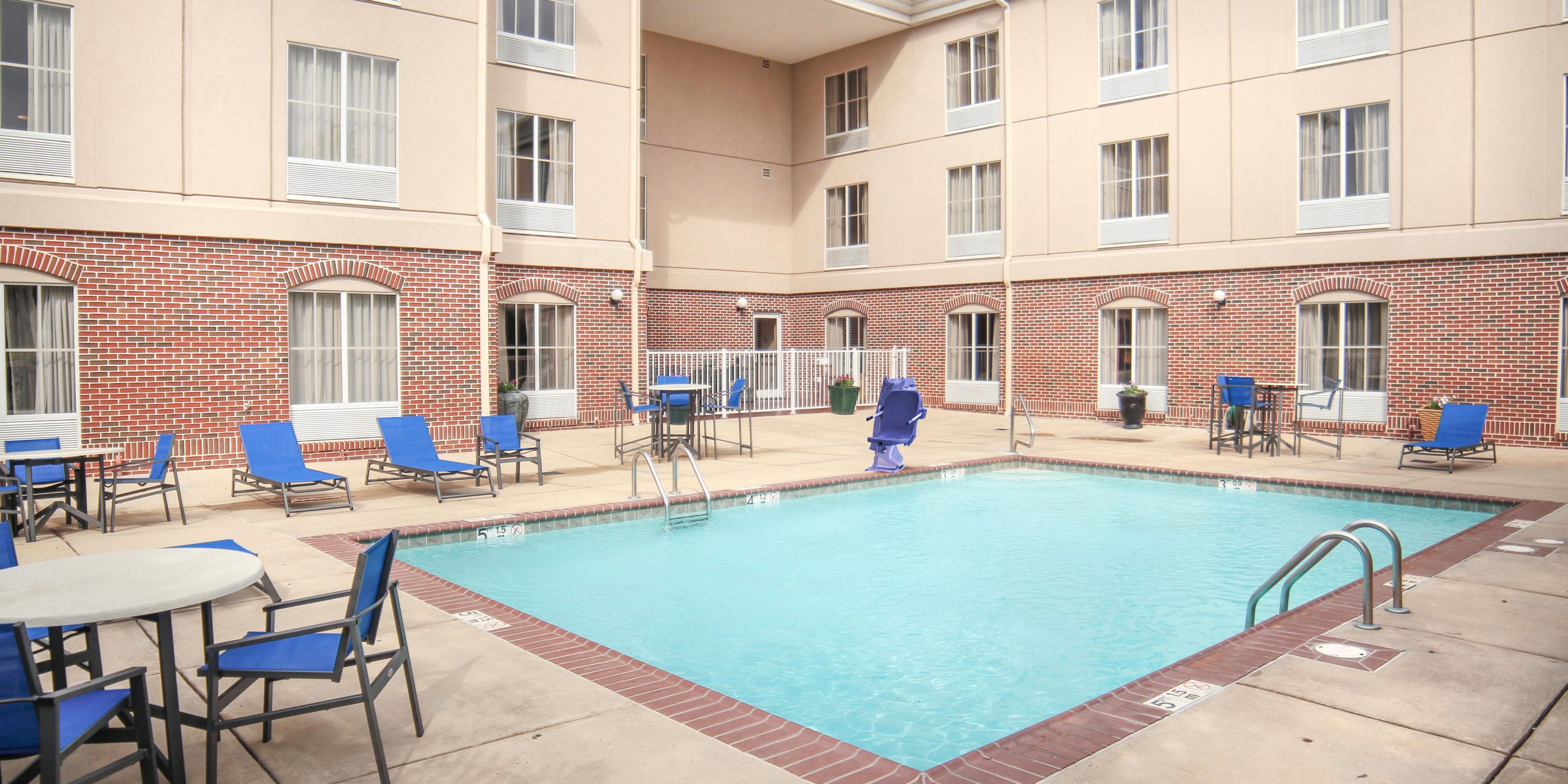 After a busy day, grab a towel and unwind beside our sparkling, inviting pool.  Enjoy a cool, refreshing pick-me up courtesy of your friends at the Holiday Inn Express & Suites Vicksburg.
