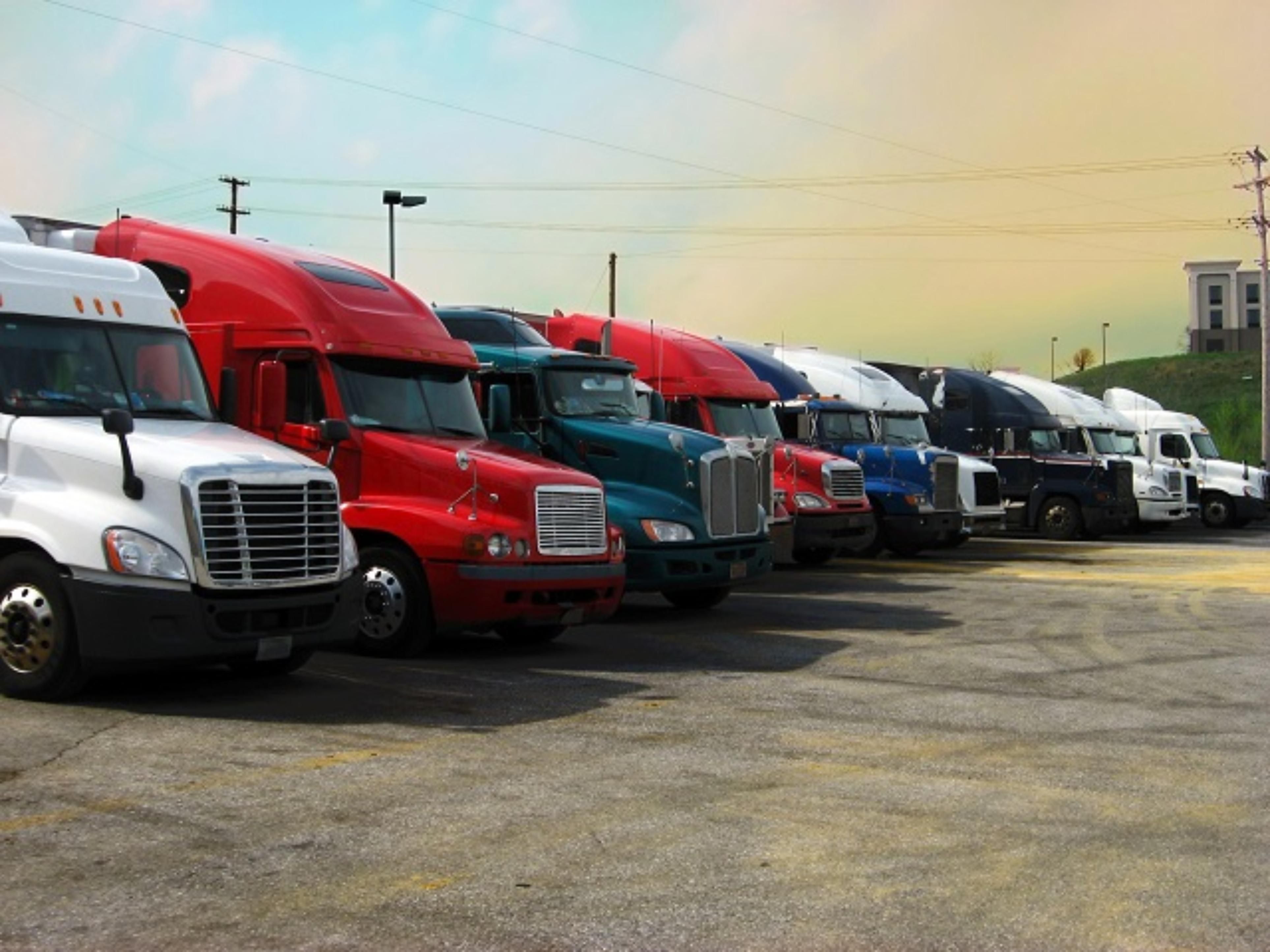 The hotel has parking for tractor-trailers and other truck parking adjacent to the hotel.