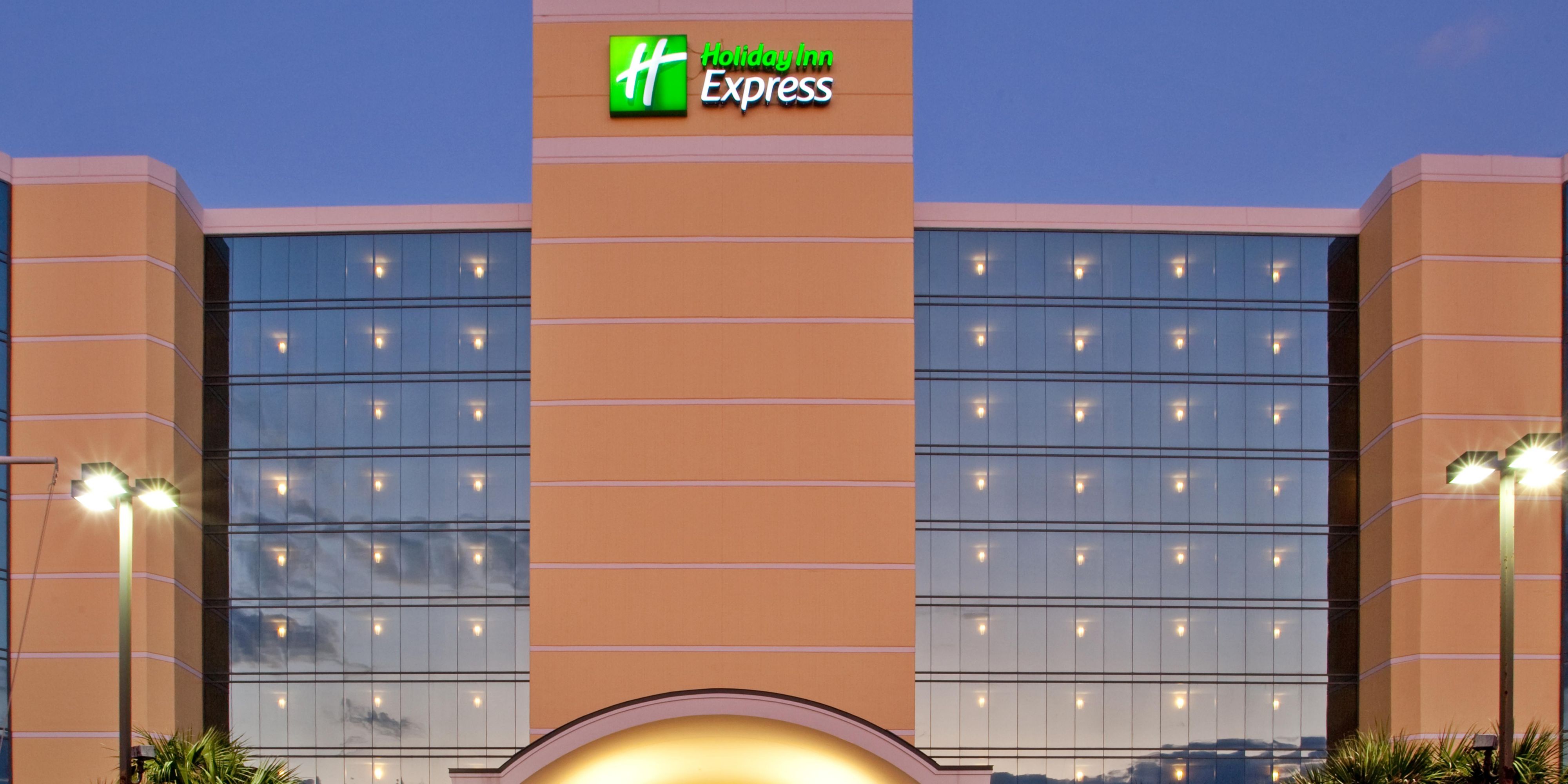 Holiday Inn Express & Suites VA Beach Oceanfront