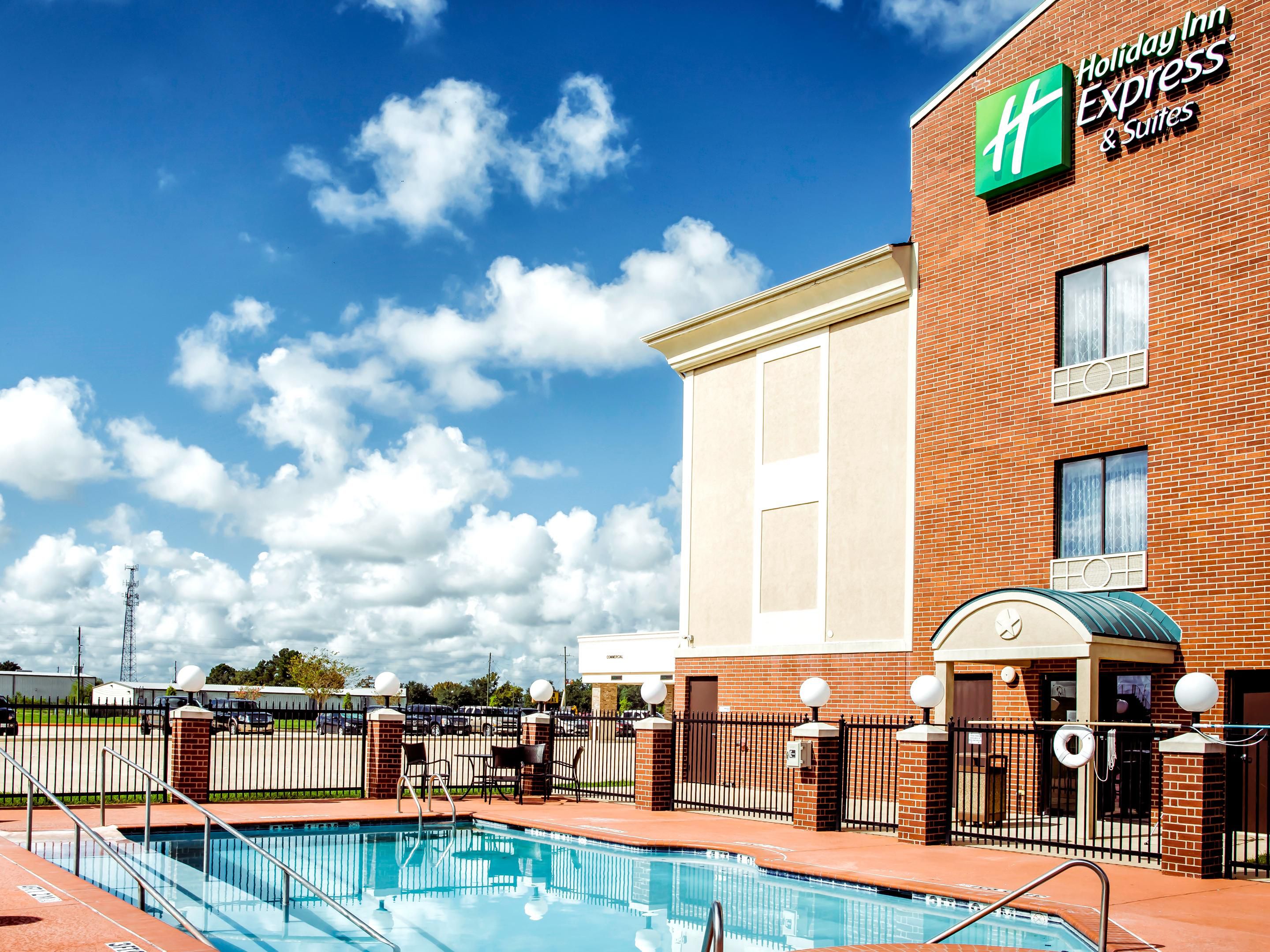 Outdoor Swimming Pool