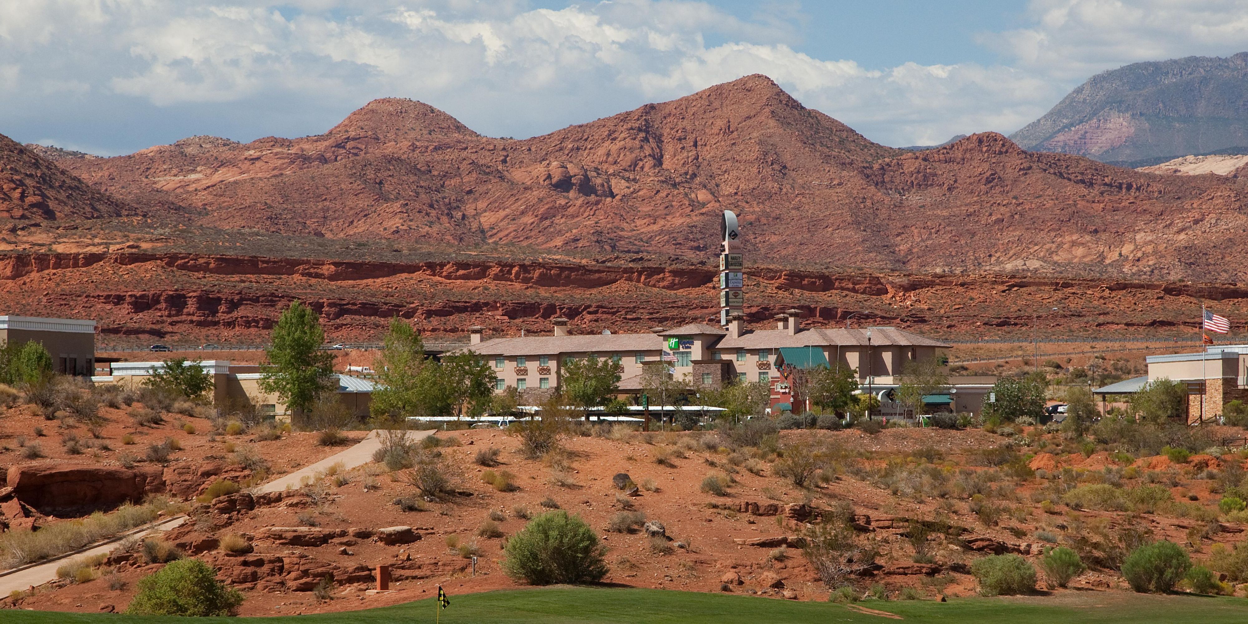 Holiday Inn Express & Suites St. George North - Zion