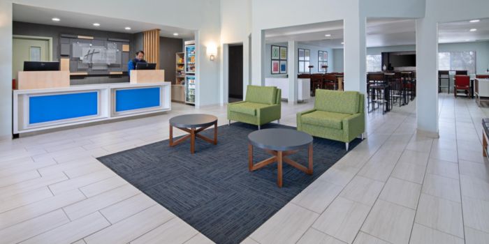 Holiday Inn Express & Suites Watsonville
