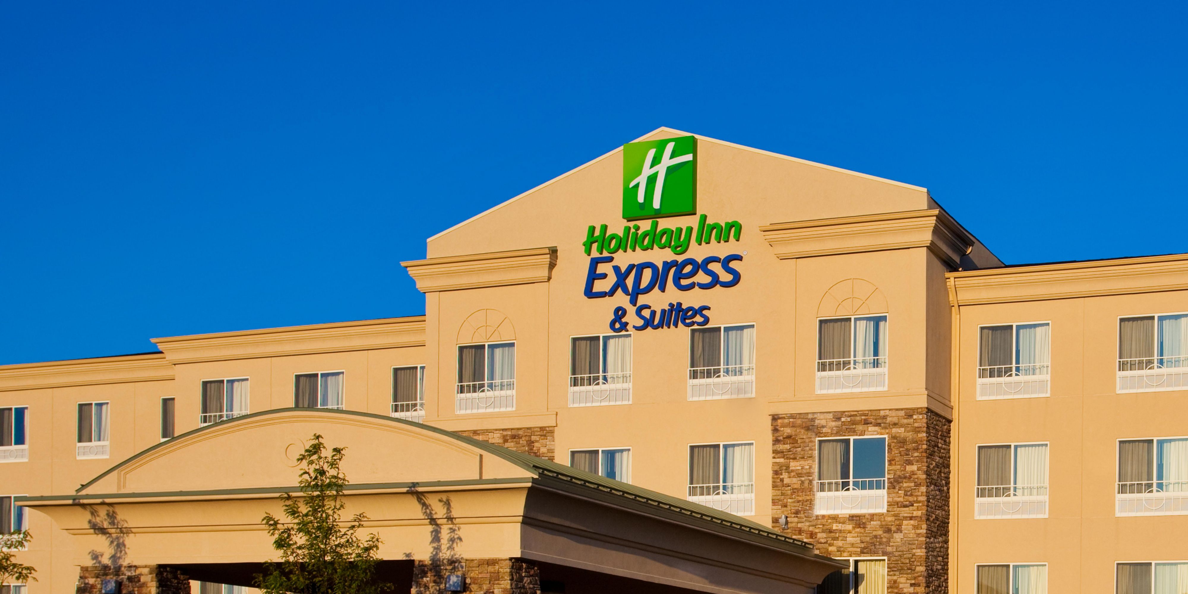 Hotels in Waukegan, IL | Holiday Inn Express & Suites Chicago North-Waukegan -Gurnee