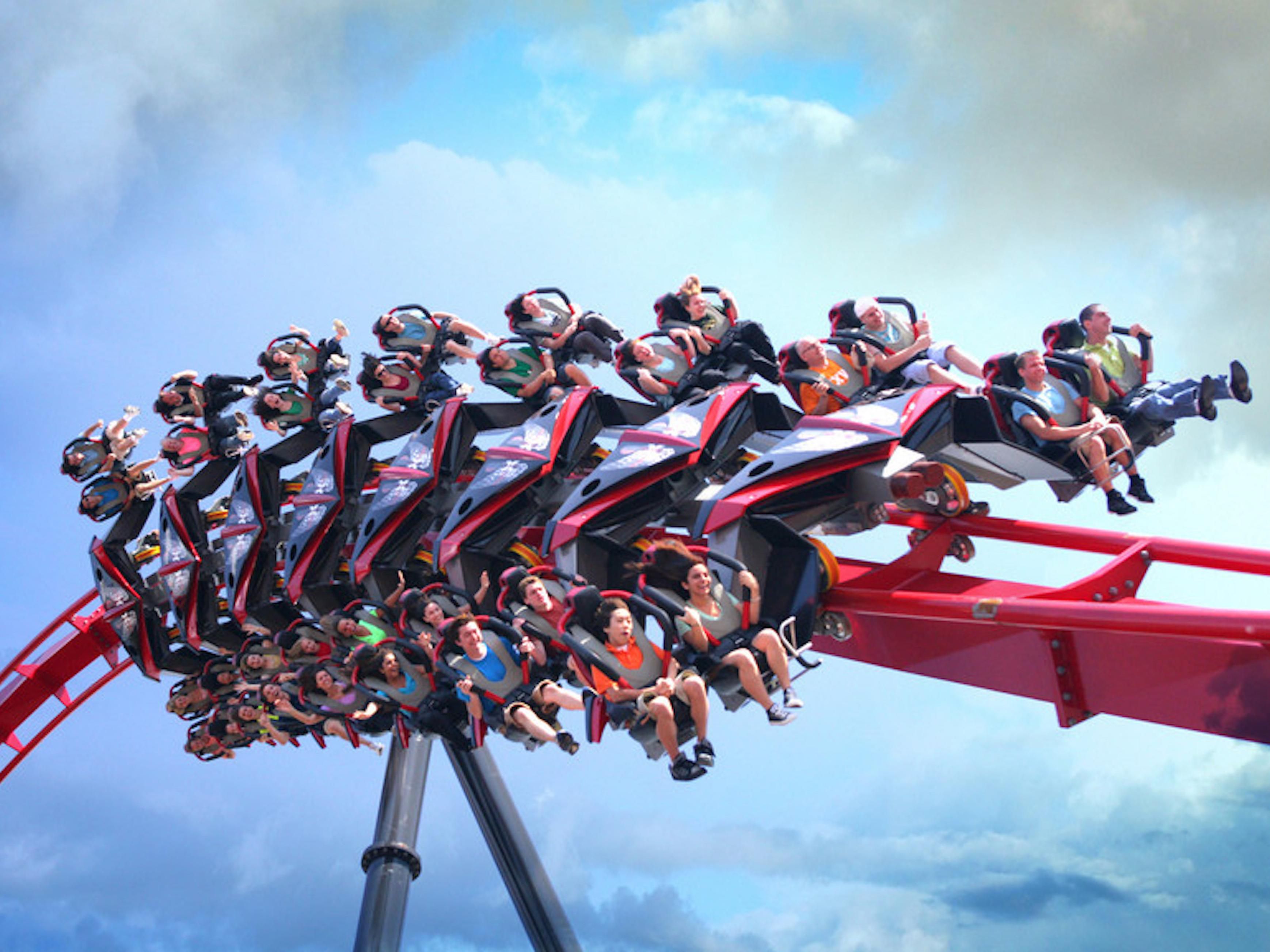Experience the thrill of Six Flags Great America in Gurnee, located just minutes away from Holiday Inn Express and Suites Waukegan. Whether you're seeking heart-pounding roller coasters or family-friendly attractions, the excitement of the park awaits. After a day of adventure, return to our hotel for a relaxing stay in comfortable accommodations.