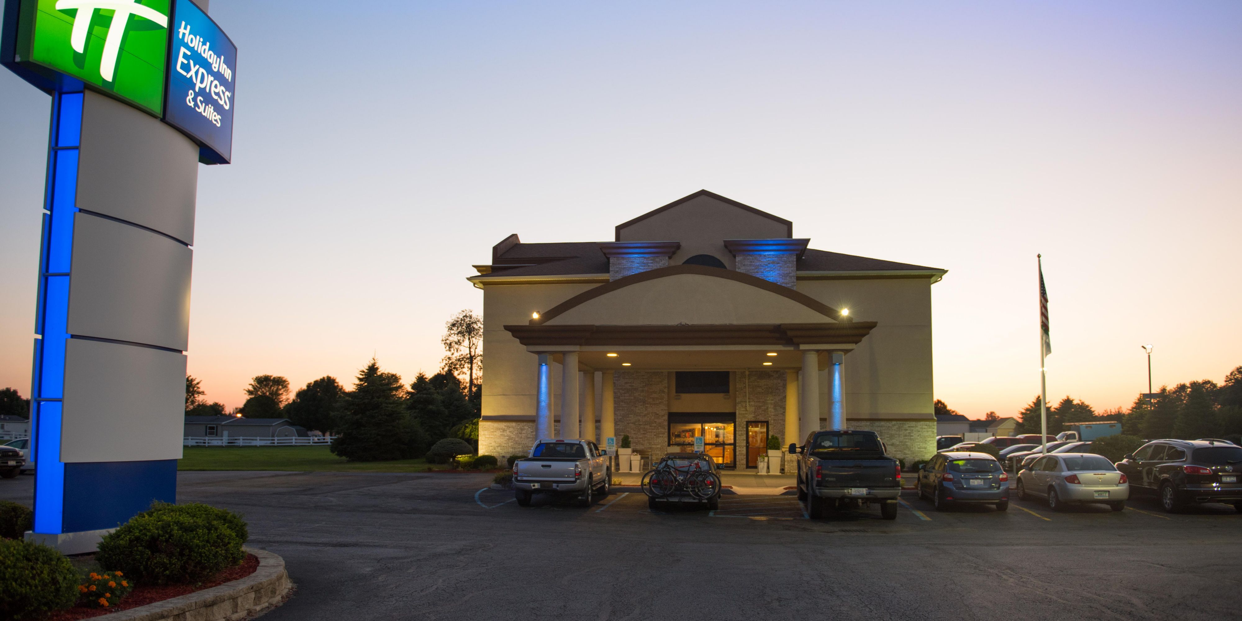 Holiday Inn Express & Suites Wauseon Map & Driving Directions Parking