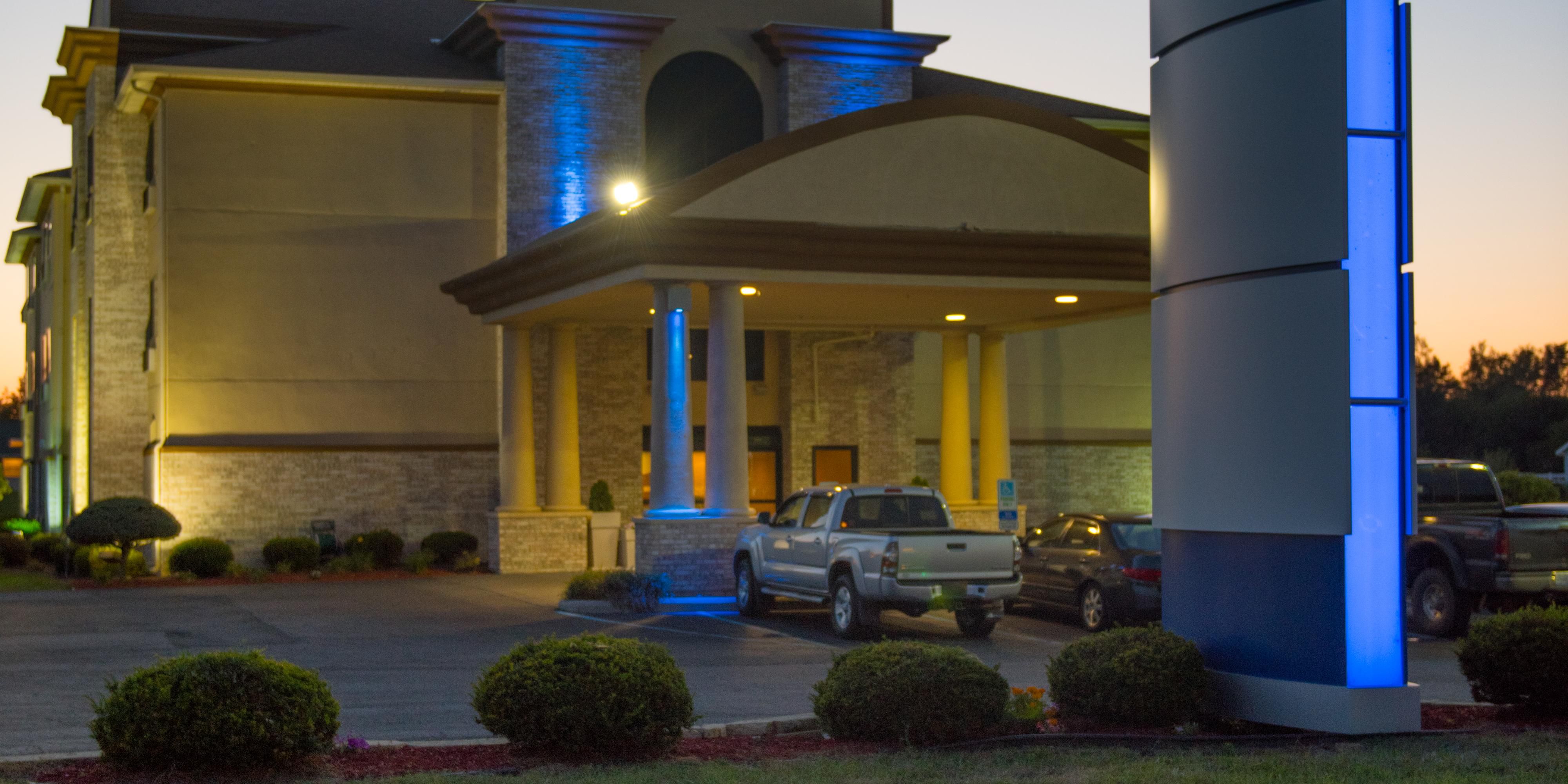 Holiday Inn Express & Suites Wauseon