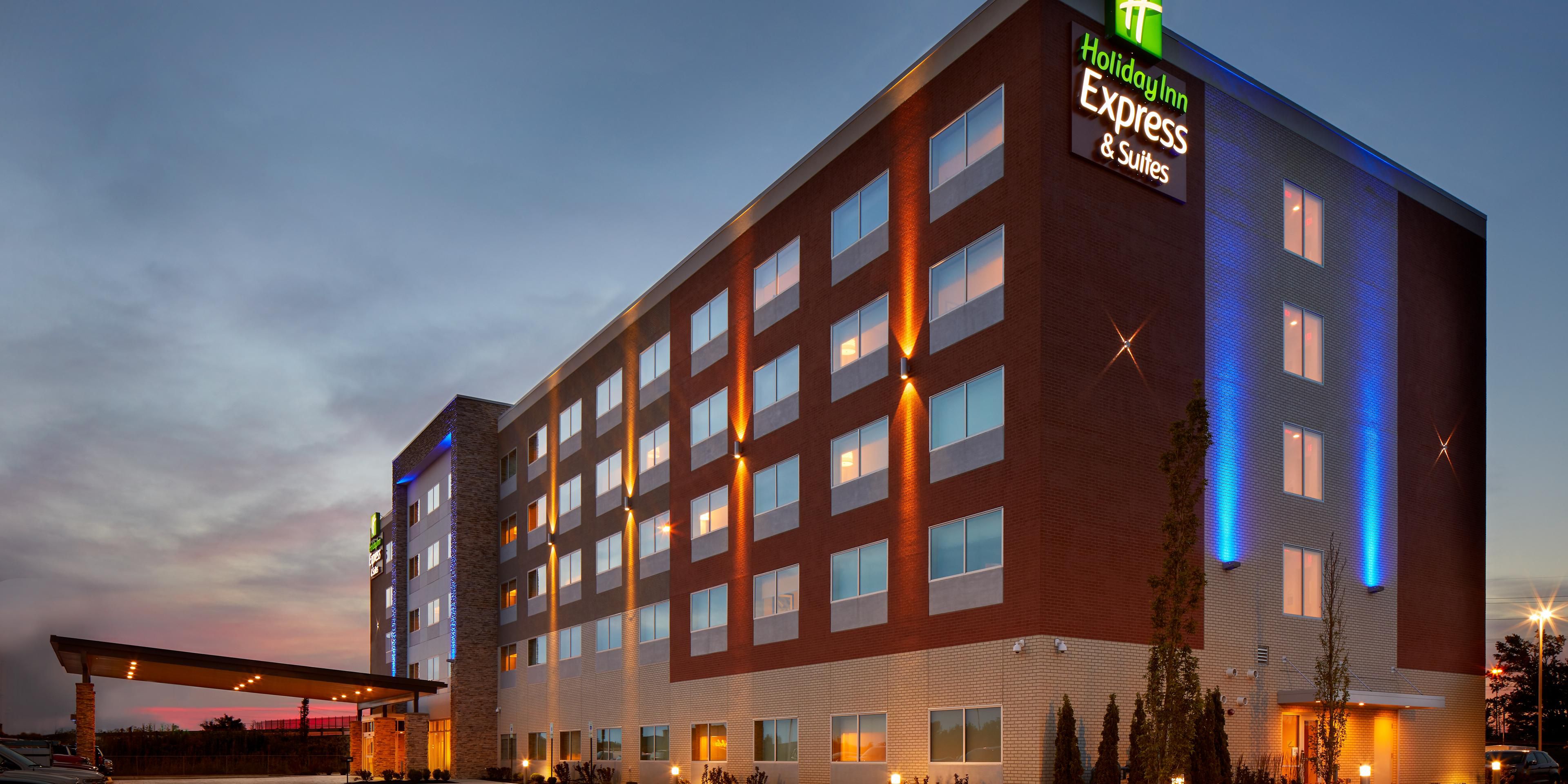 Holiday Inn Express & Suites Cincinnati North - Liberty Way