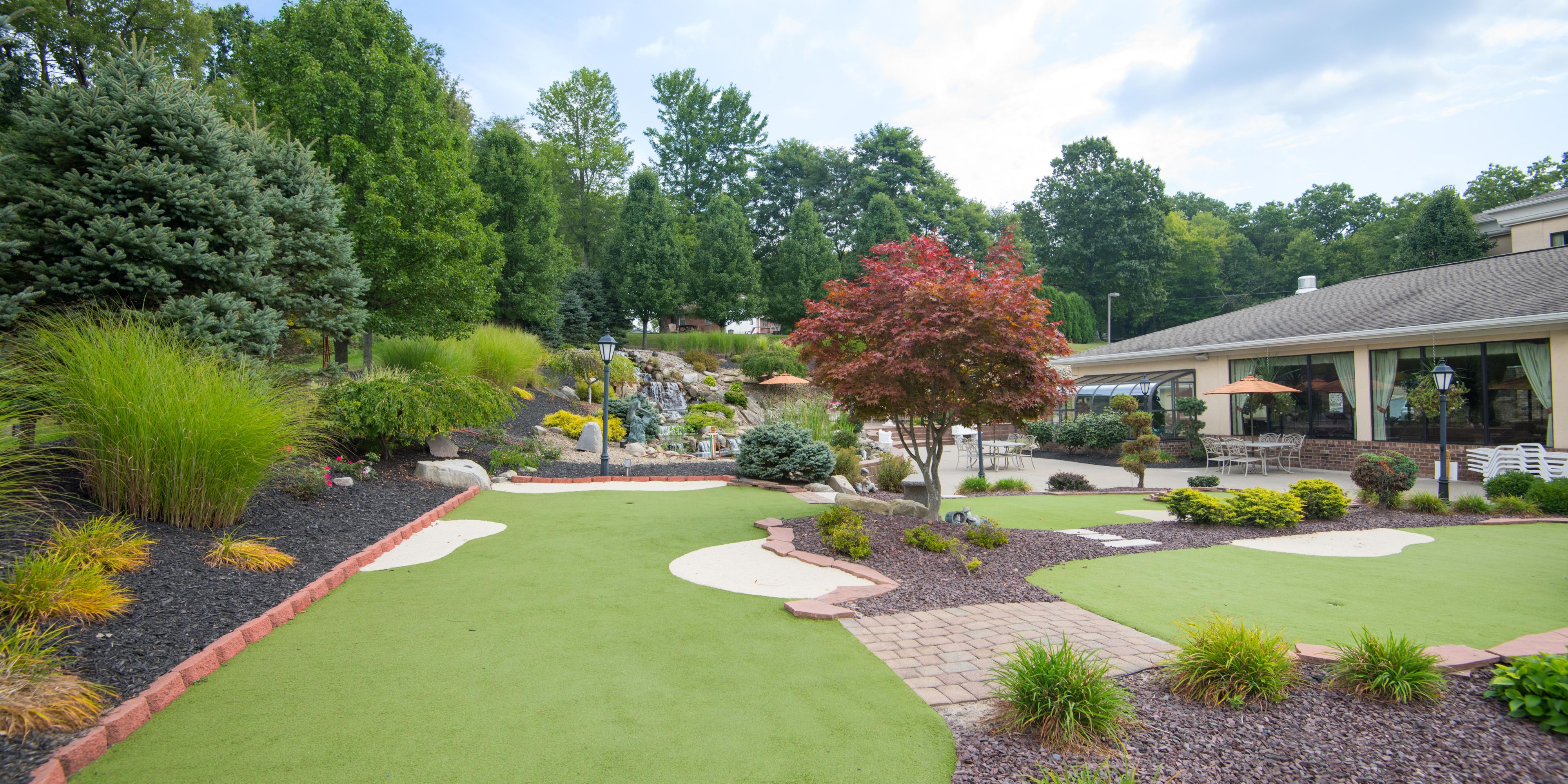 Plan to stay with us and play some of the finest Golf Courses in the area, such as Tam O'Shanter, Yankee Run and the Avalon. Afterwards take time to relax on our 3-hole putting green. The putting greens are nestled between our Beautiful waterfall, patio and Koi pond.