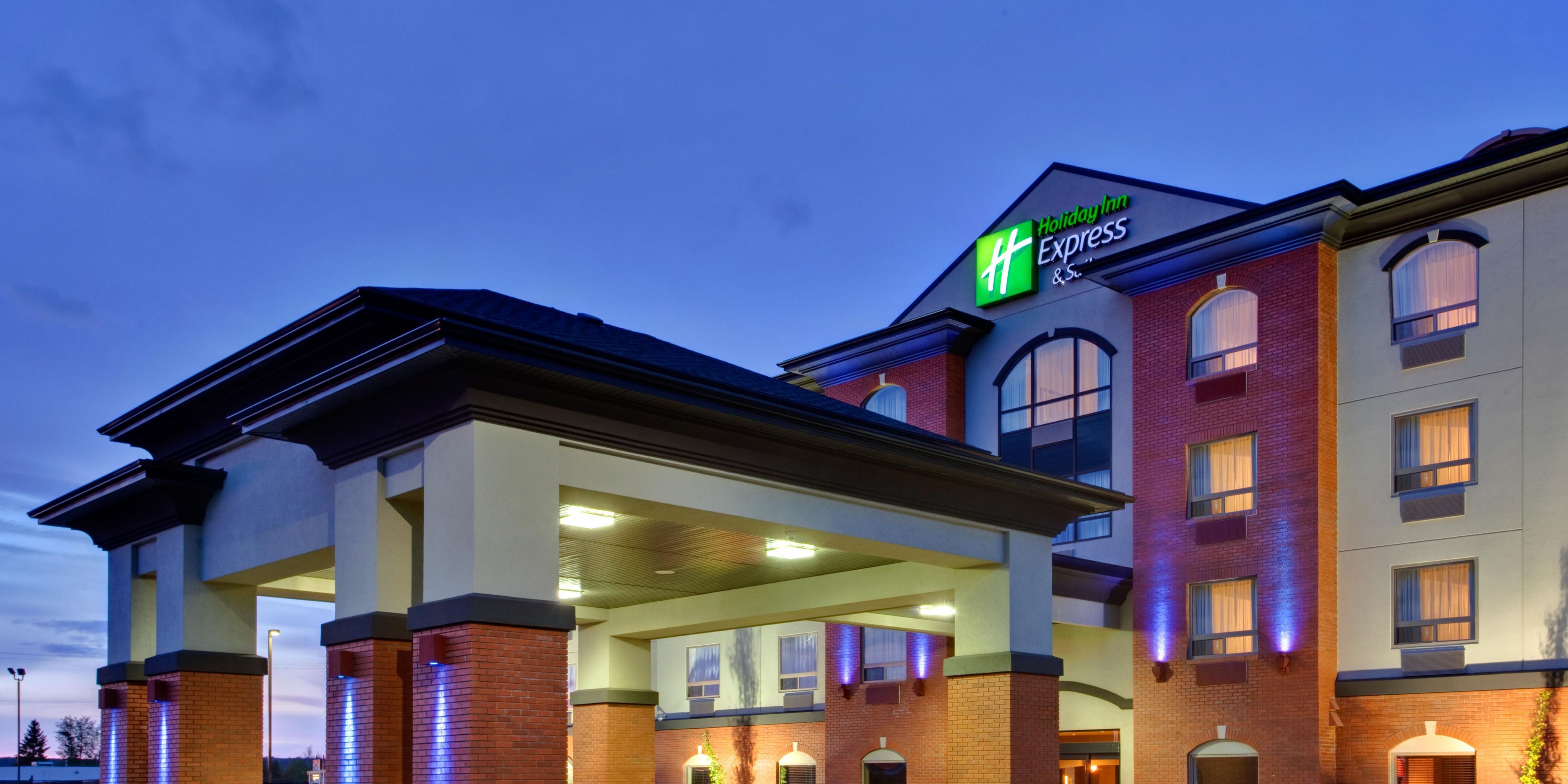 Holiday Inn Express & Suites Whitecourt Southeast