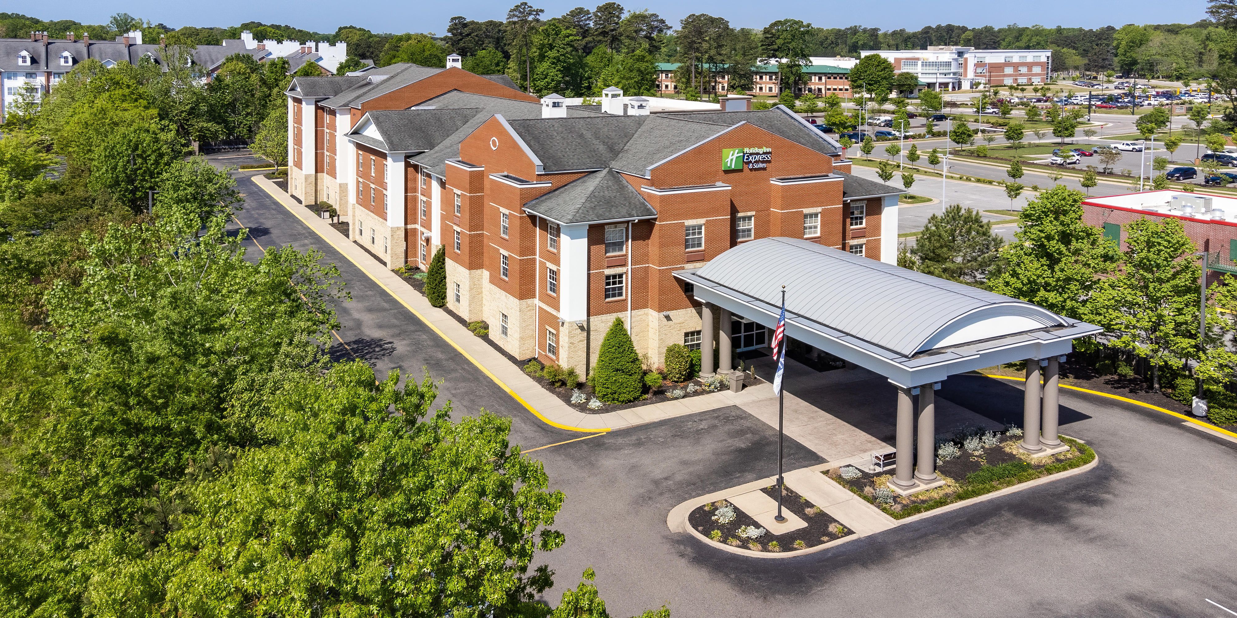 Holiday Inn Express & Suites Williamsburg