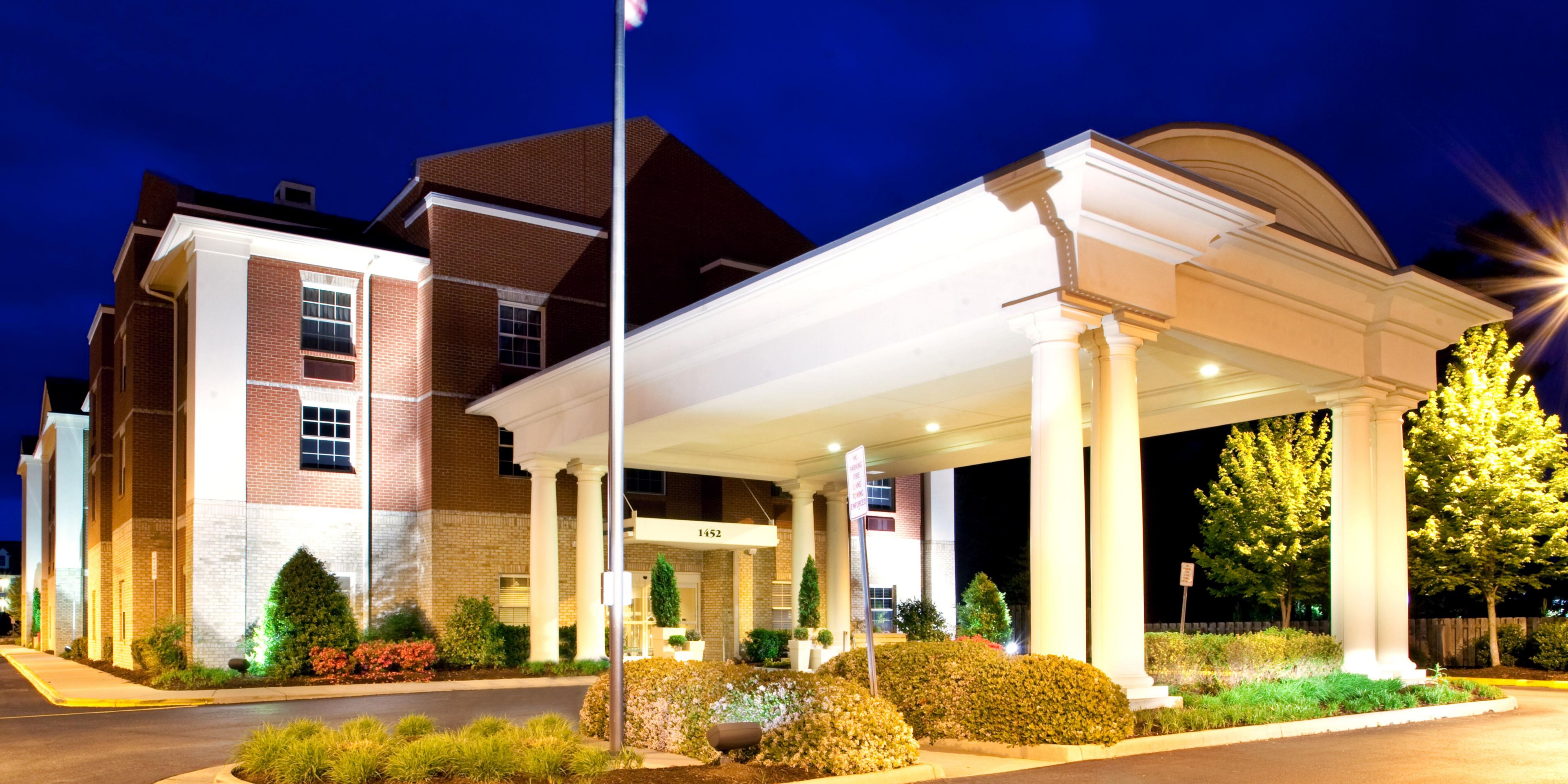 Williamsburg Hotel near Jamestown | Holiday Inn Express & Suites  Williamsburg