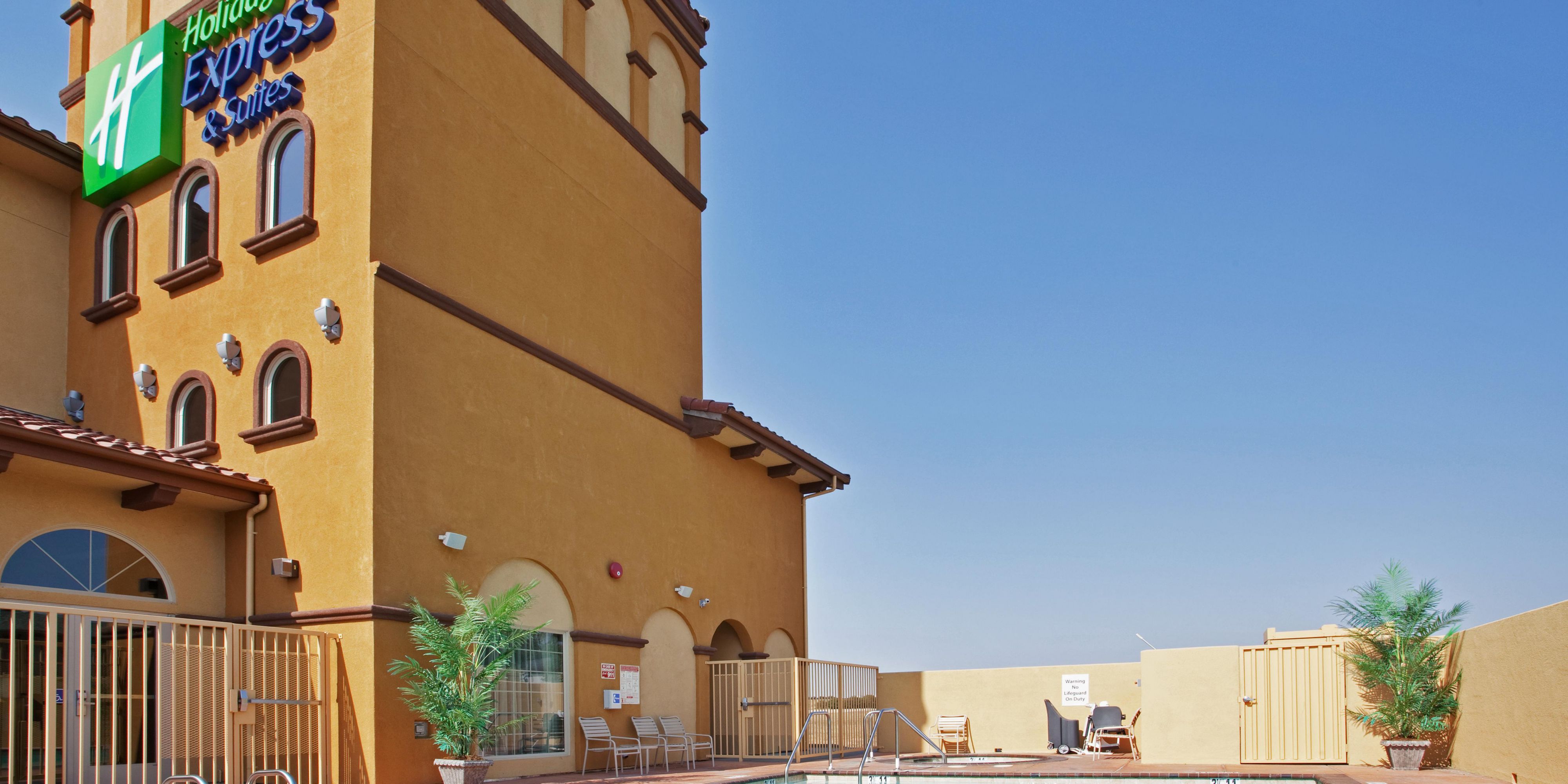 Holiday Inn Express Suites Willows Hotel In Willows By Ihg