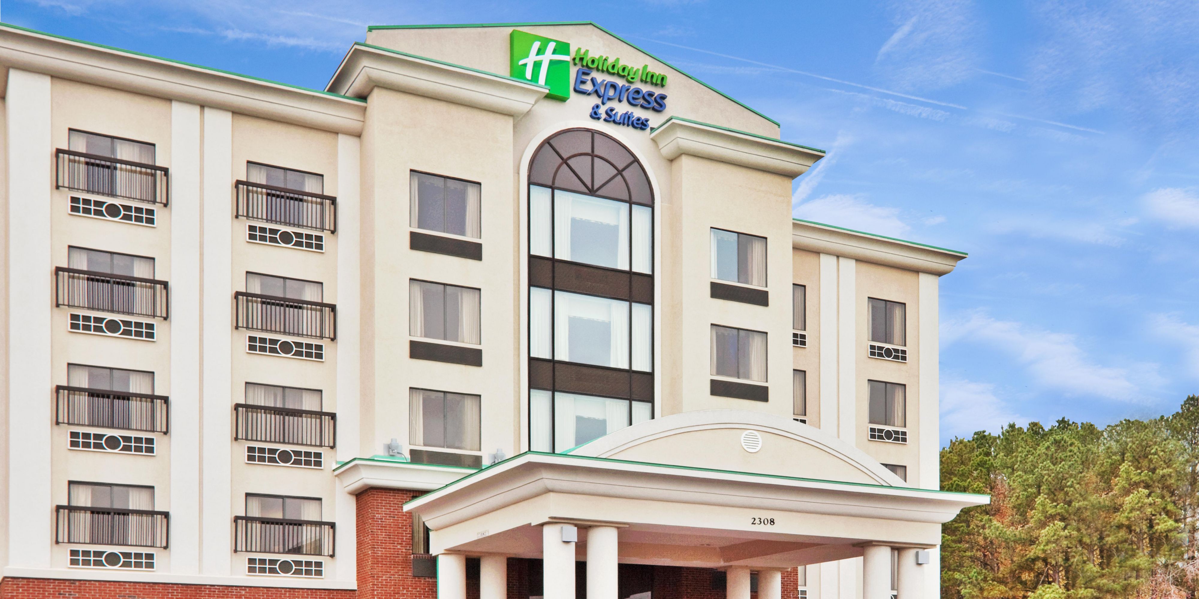 Holiday Inn Express & Suites Wilson-Downtown