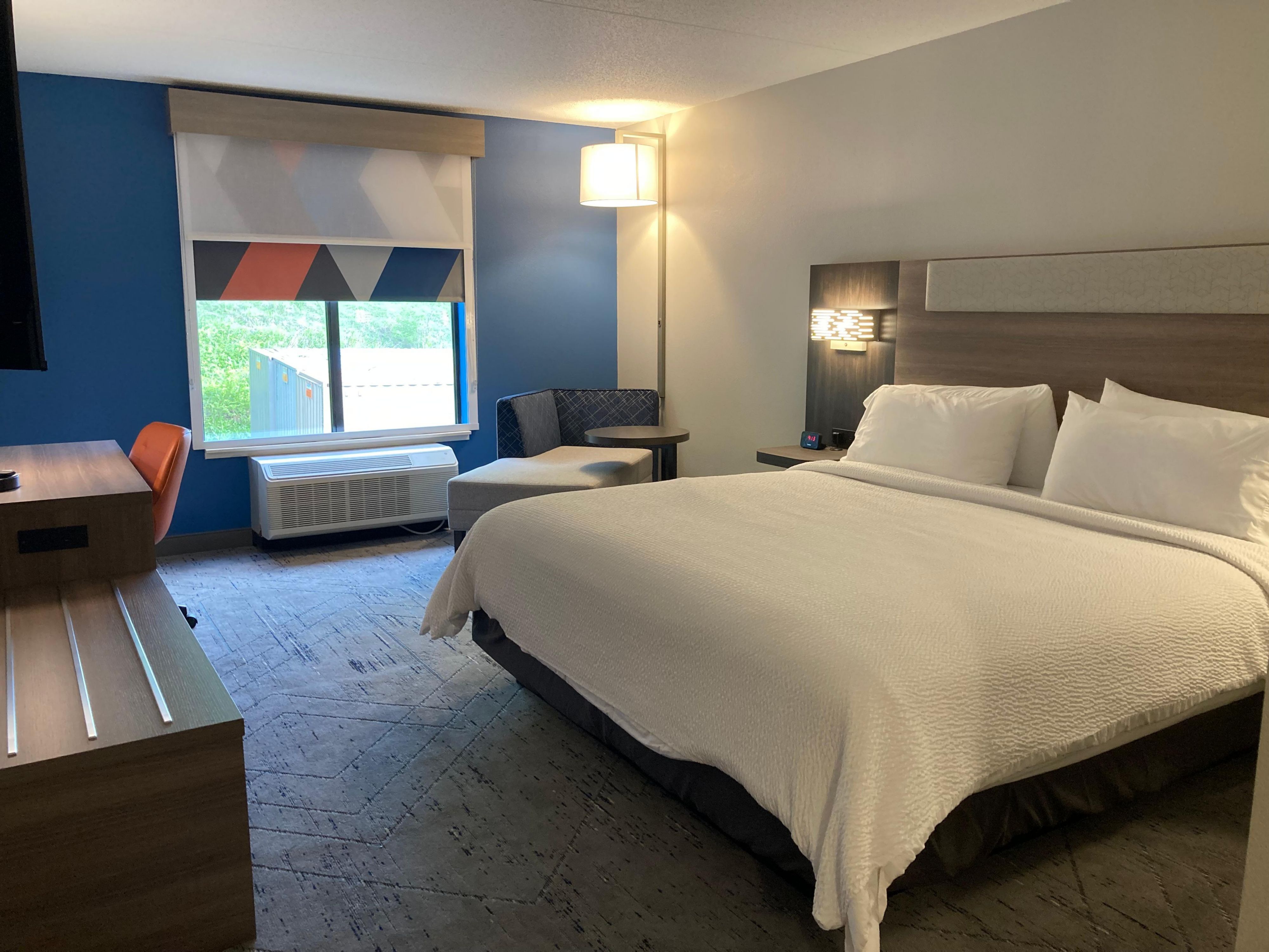 King Bed Guest Room