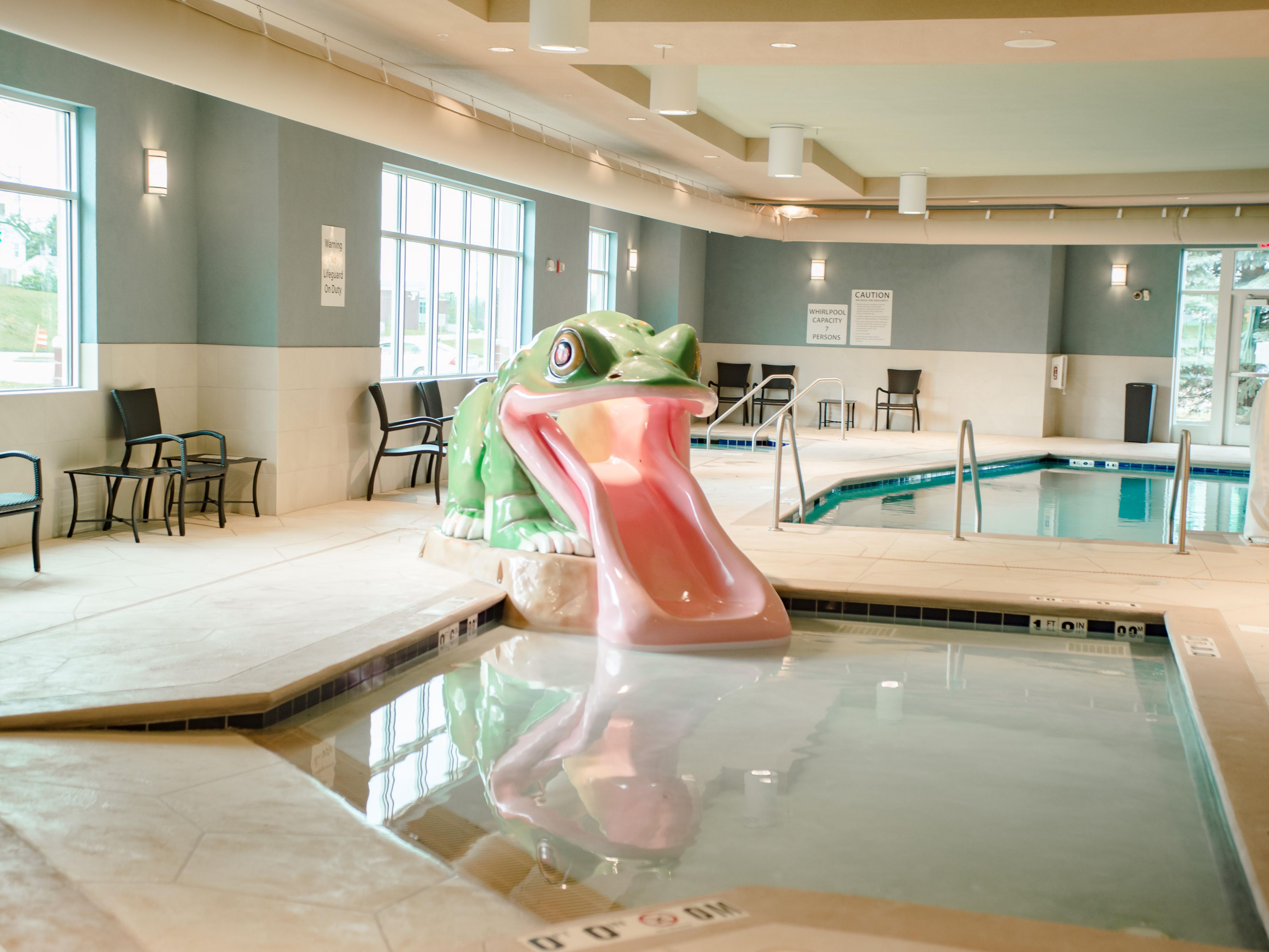 Zero Entry Kiddie Pool