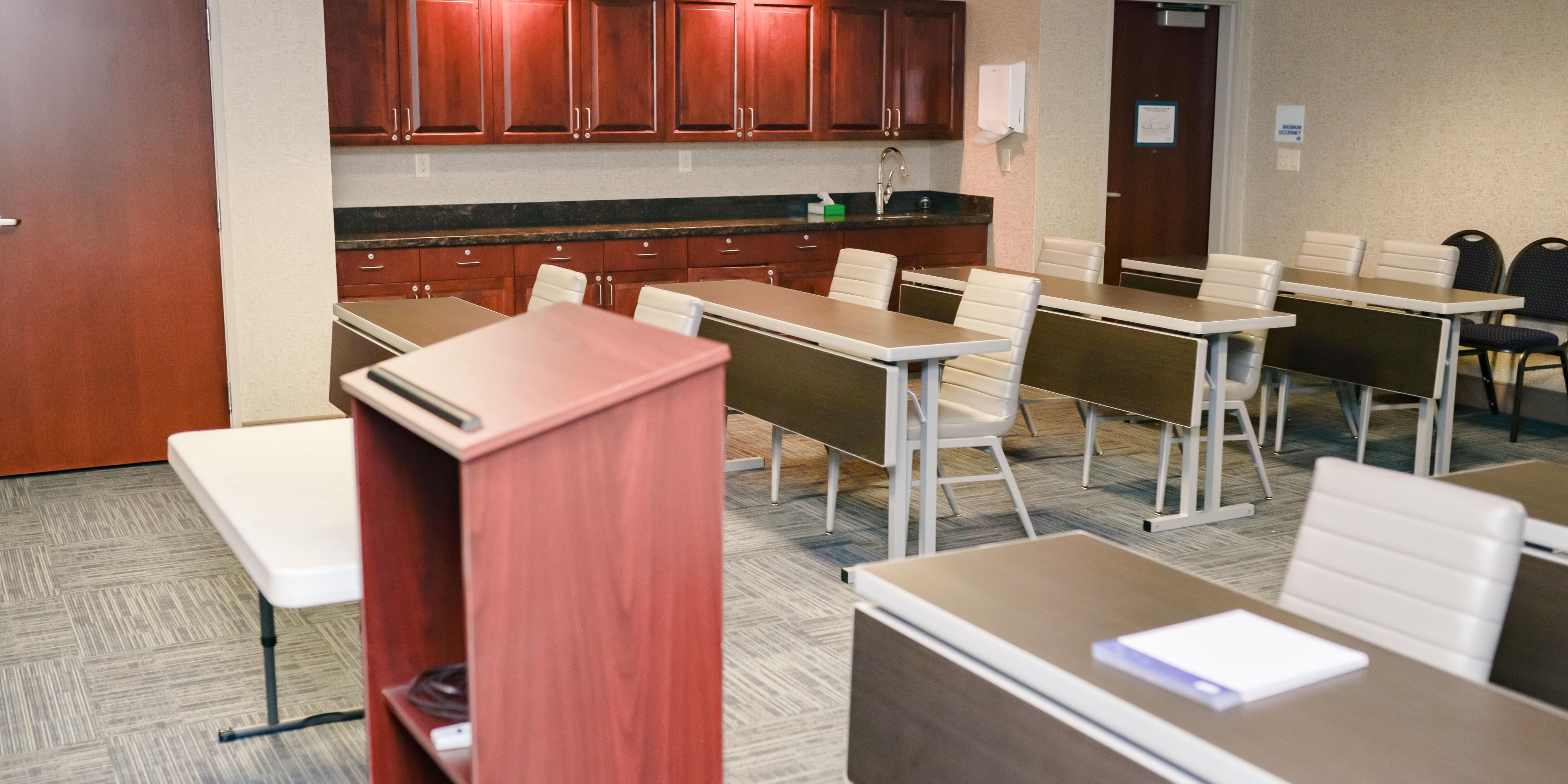 We have the perfect space for small meetings. If you're looking for a location with meeting space, you'll be glad to know that we offer a conference room that can accommodate up to 40 people. Meeting space includes free wireless Internet access and we can also arrange for catering.