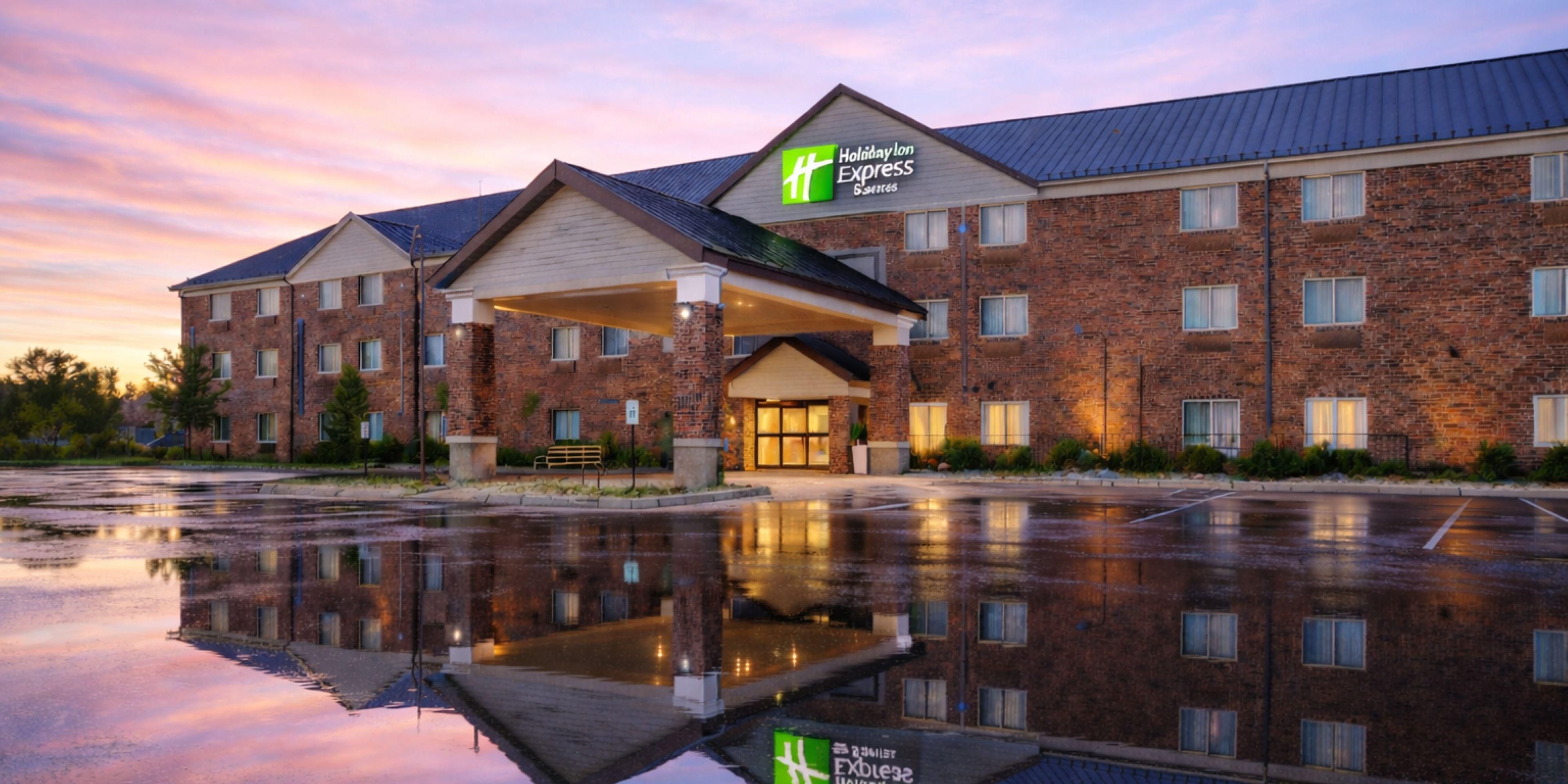 Holiday Inn Express & Suites St. Paul - Woodbury