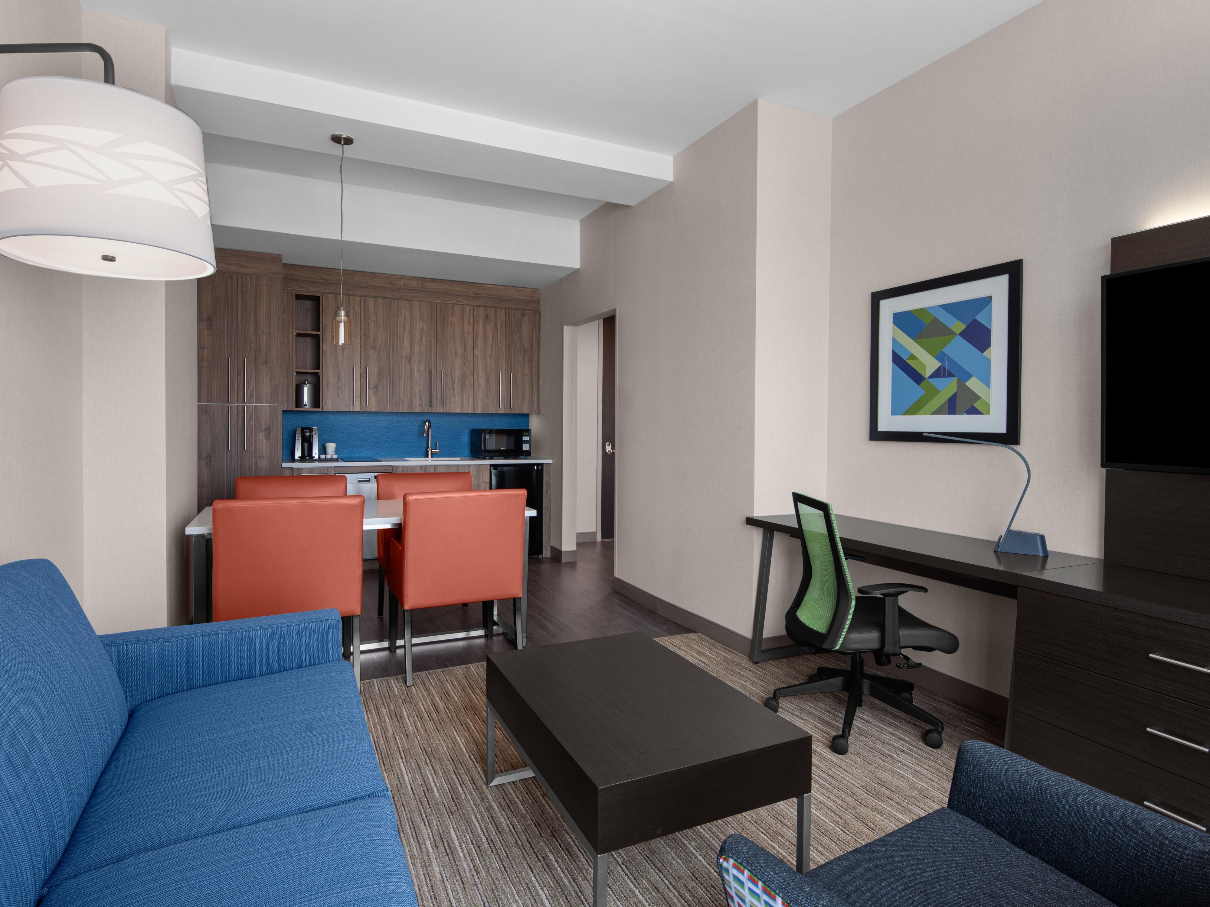 Holiday Inn Express & Suites Woodside Queens NYC Guest Room & Suite Options