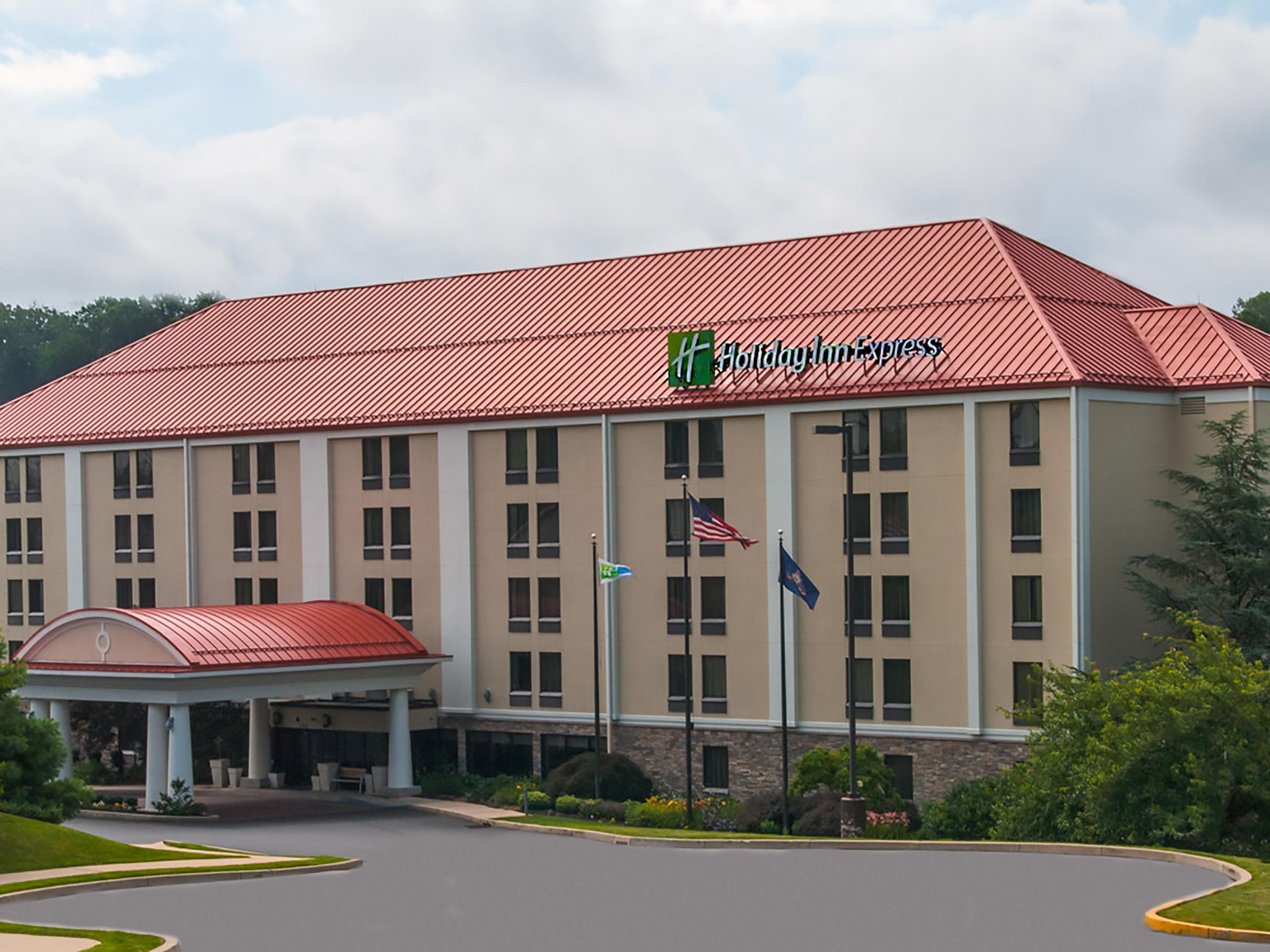 Holiday Inn Express & Suites York Hotel by IHG