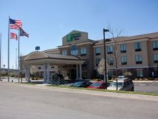 cheap hotels in warren ohio