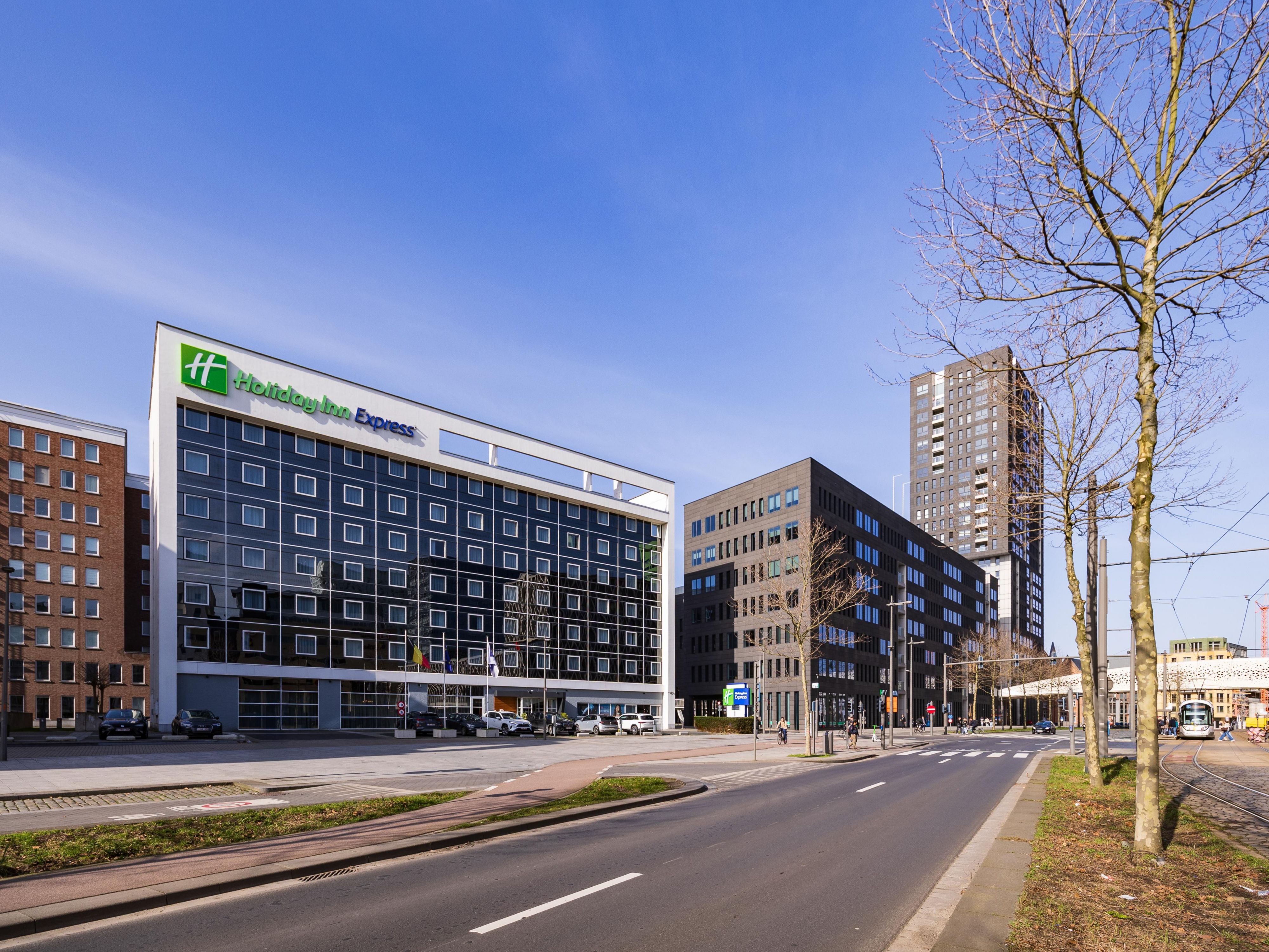 ภายนอกโรงแรม