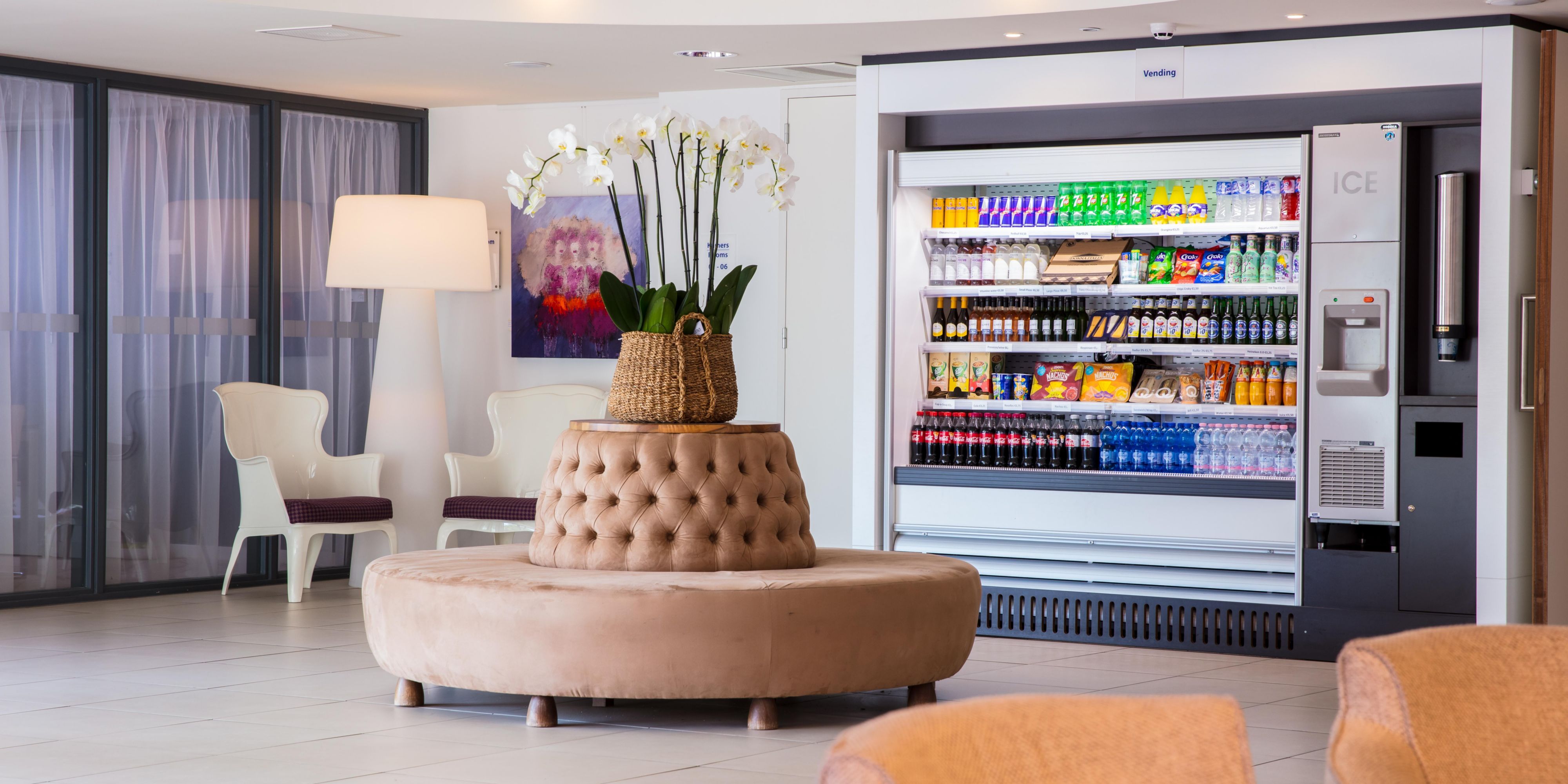 Experience convenience like never before with our 24/7 mini kiosk, always ready to serve our valued guests. Whether it's a late-night snack or a quick drink, we've got you covered around the clock. Your comfort is our priority!