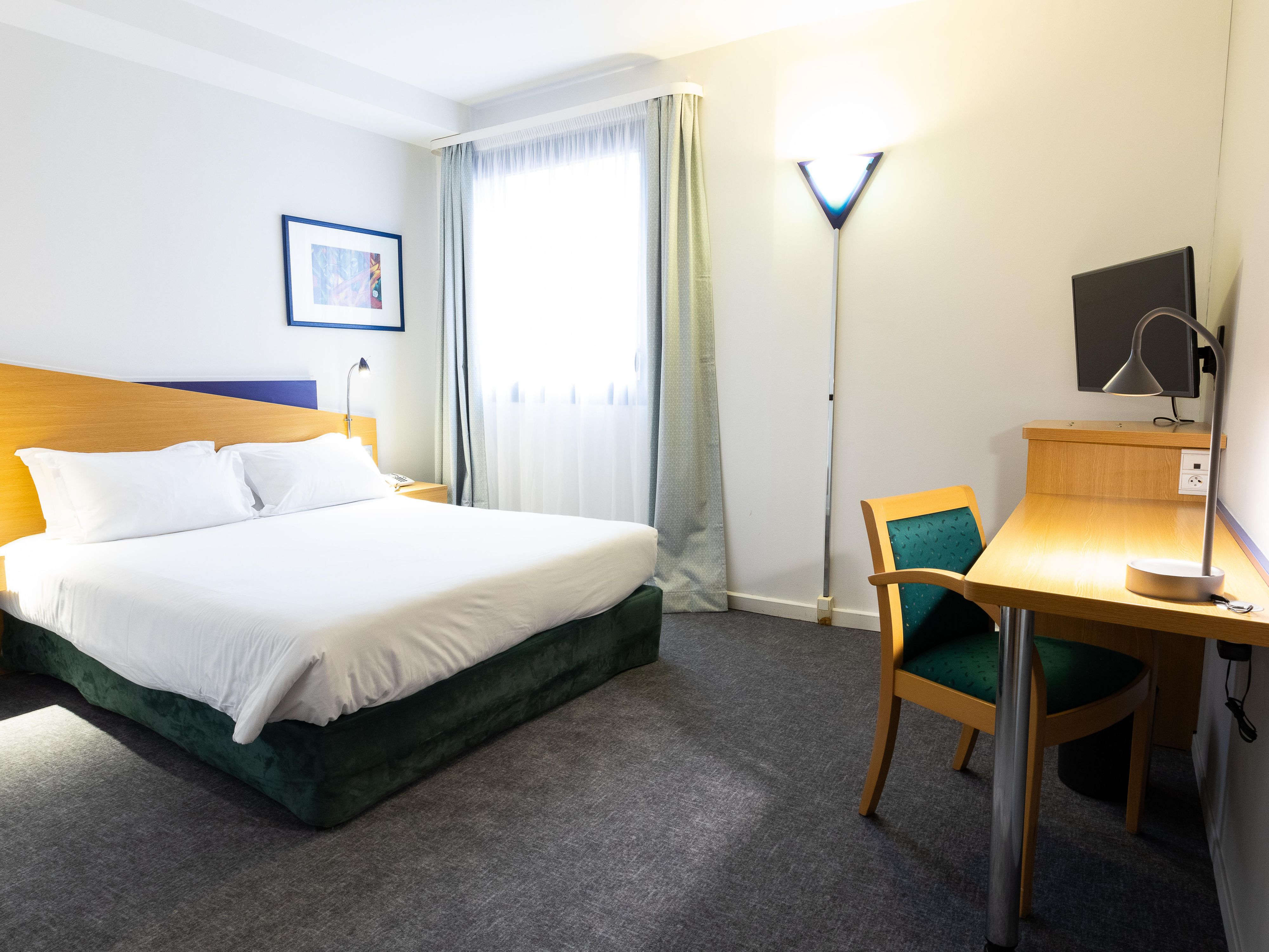 Holiday Inn Express Arras - Image3