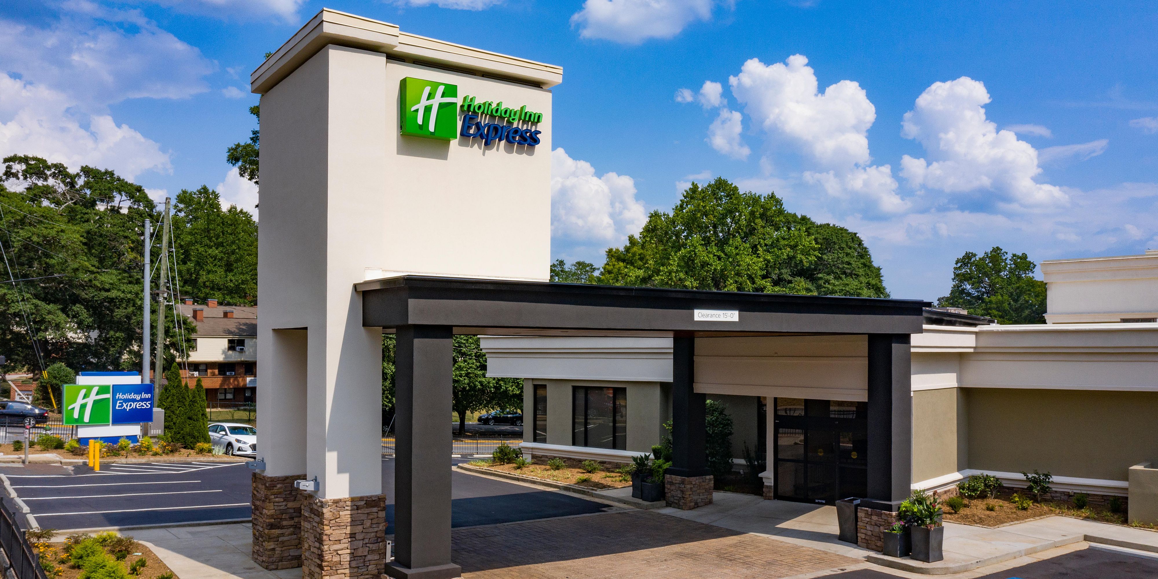 We are located a block away from the Reese Street Historic District, a short walk to Historic Downtown Athens, and a quick trip to all of the Historic Districts in Athens, GA. Featuring architecture beginning in 1833. 
