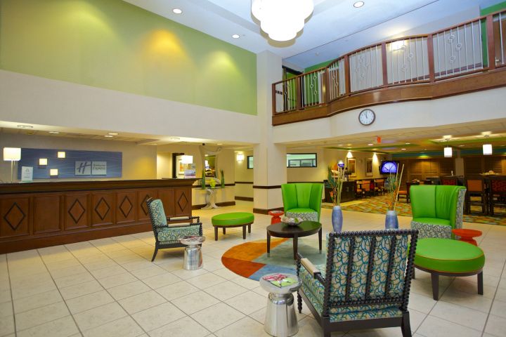 Holiday Inn Express Atlanta NE - I-85 Clairmo