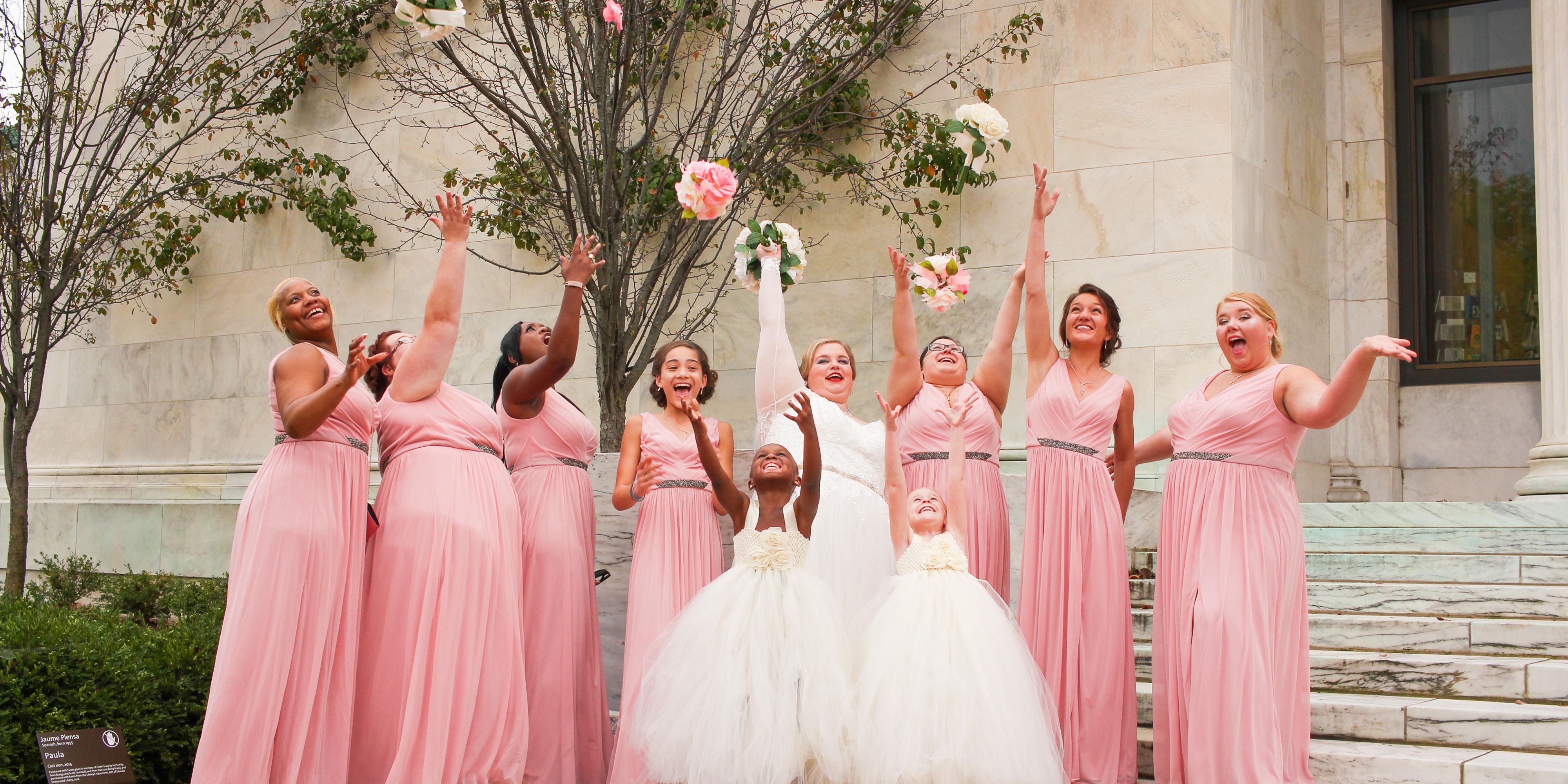 Here at the Holiday Inn Express Augusta North, we have the perfect suites for bridal parties. Come let us host you and your bridal party the night before your wedding. Our suites are large enough for you and your friends to all get ready and have a fun time doing so! 