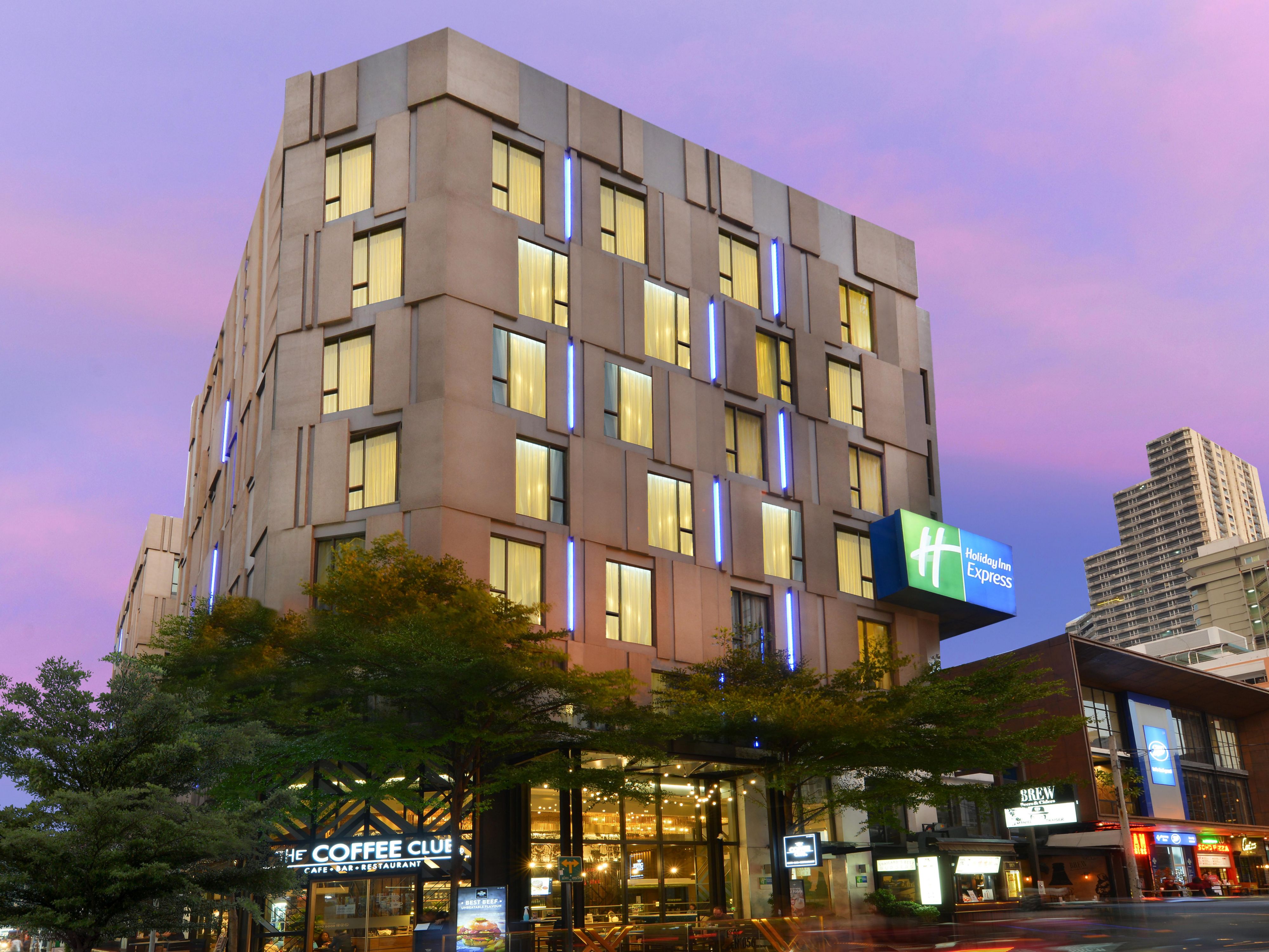 Holiday Inn Familienhotels Von Ihg In Bangkok