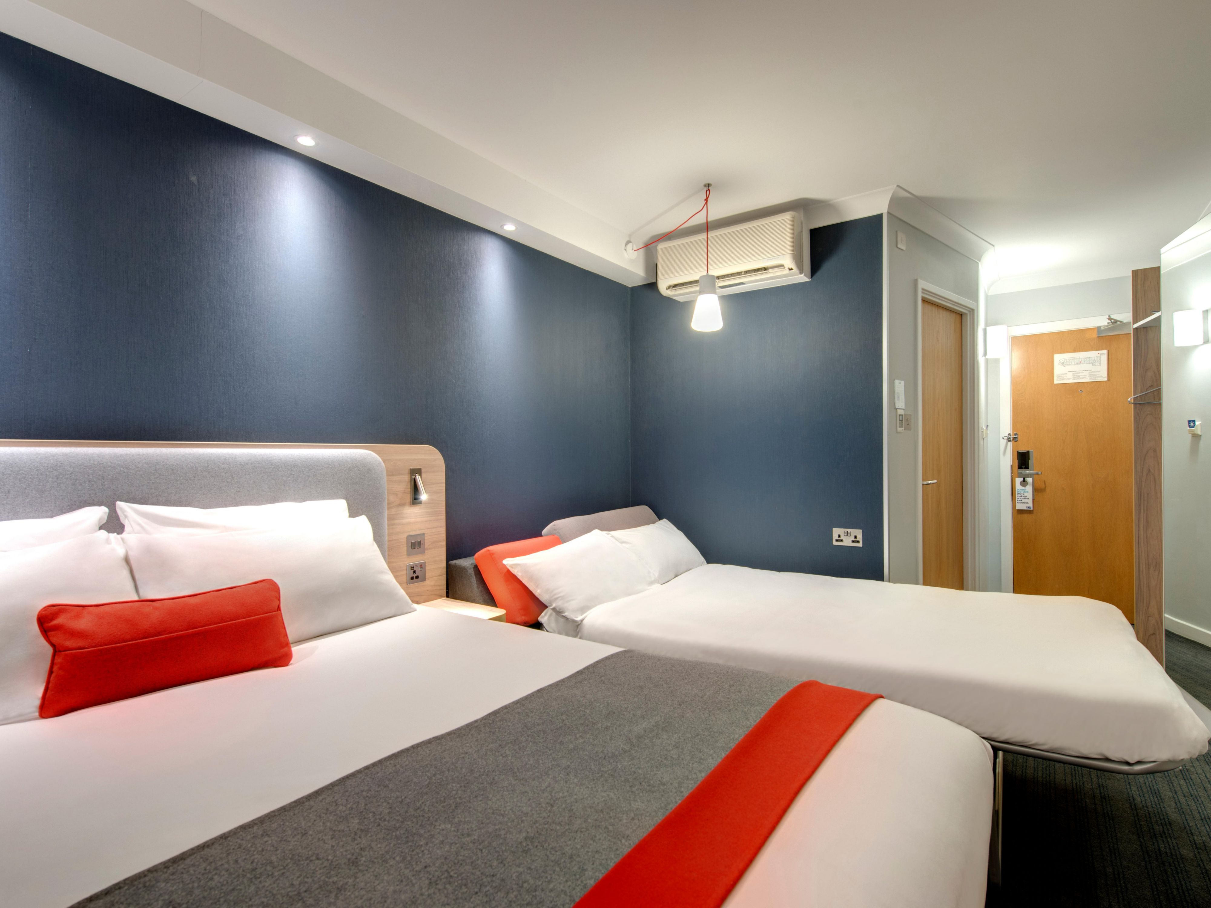 Make memories with the whole gang! Book our family rooms with a sofa bed and treat the kids to a Bath city break. Rooms with sofa beds recommended for max two adults and two kids under 12.