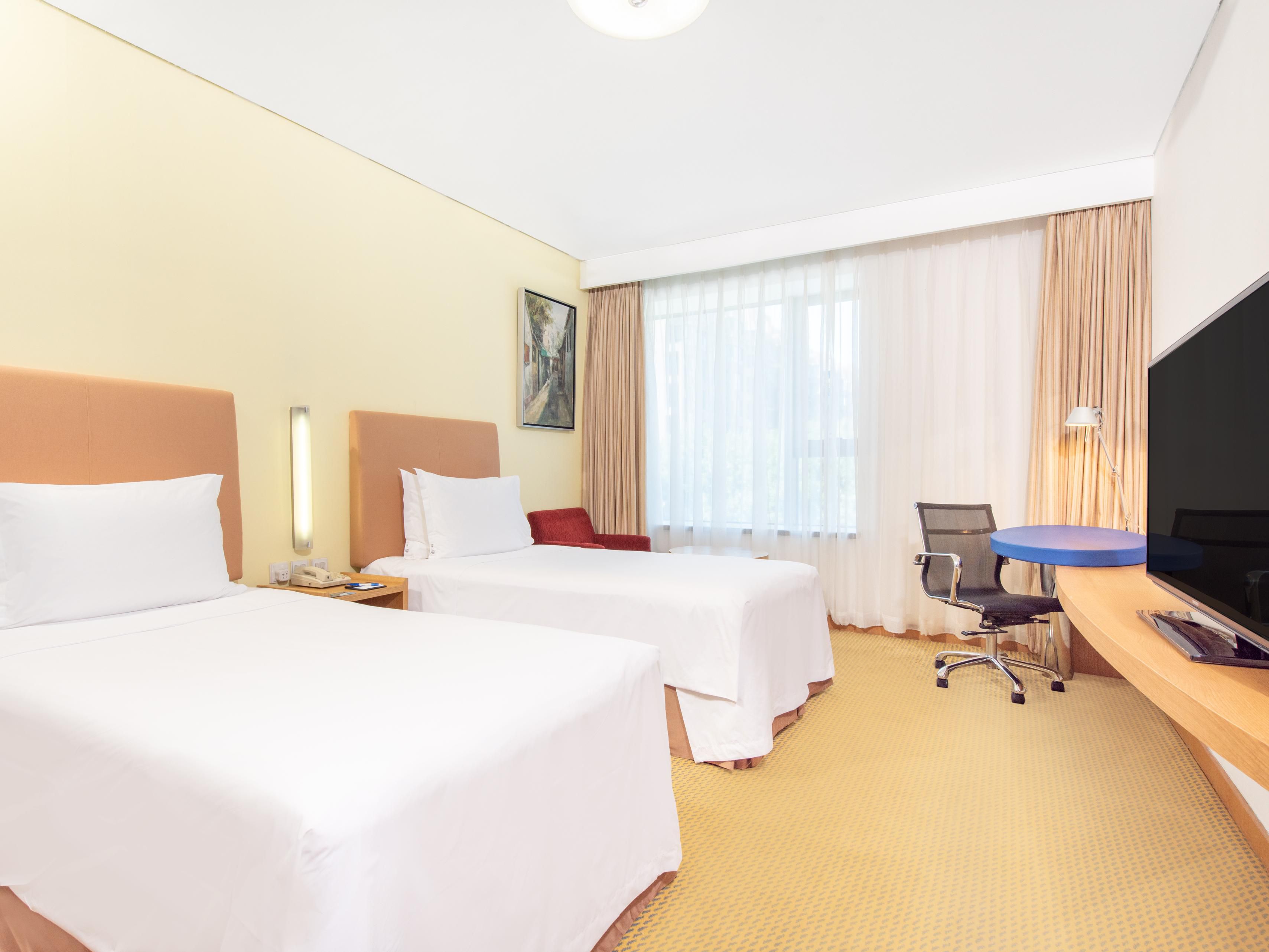 2 Single Beds Standard Nonsmoking 