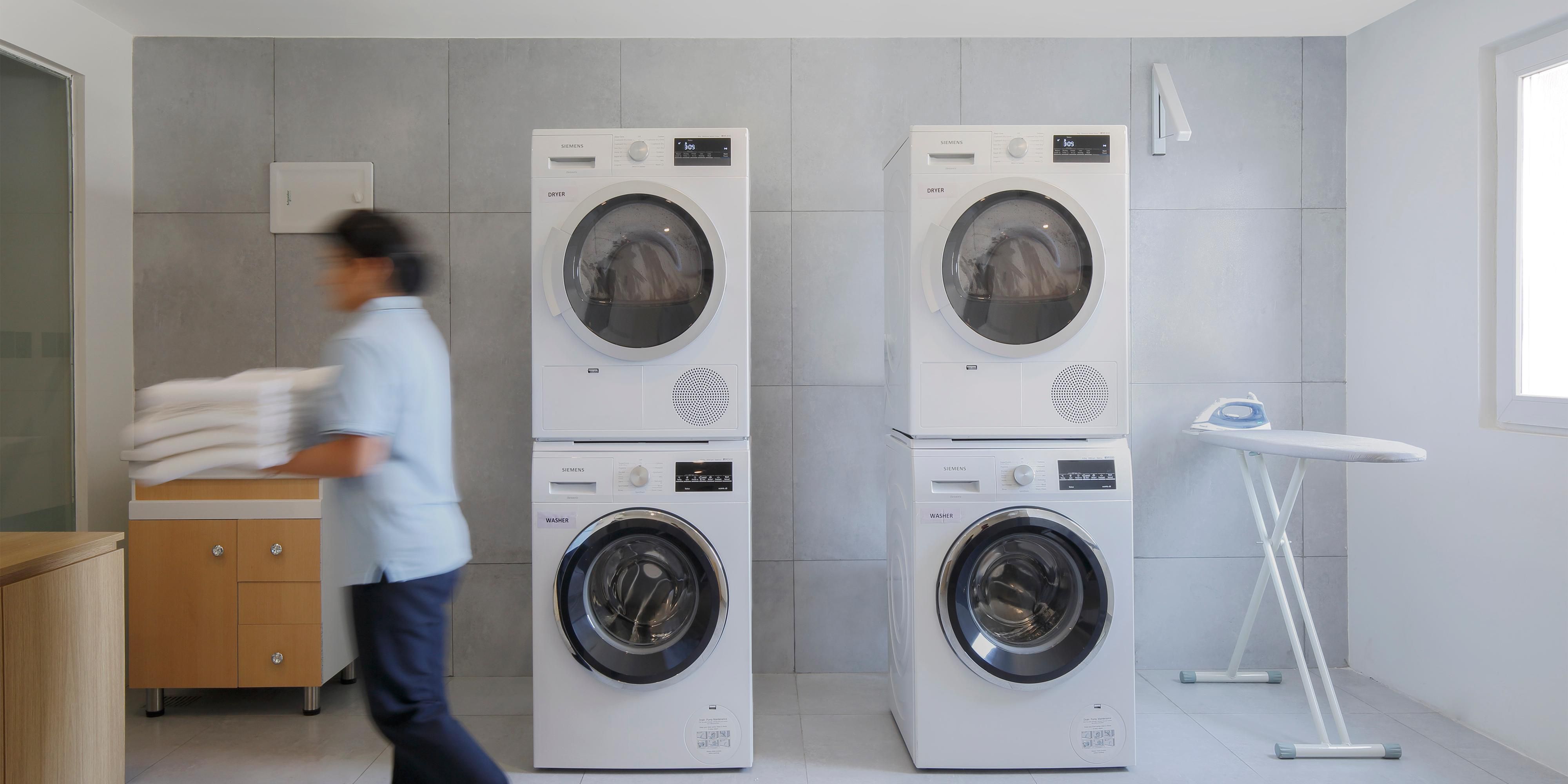 Doing laundry while travelling can be a tedious chore. However, washing your clothes during a trip gives you the advantage of being able to pack less and rewear your favorite travel clothing. We want our guests to feel like they are at home so we have a Laundromat with a washer and dryer. The self service laundry facility is free of charge.