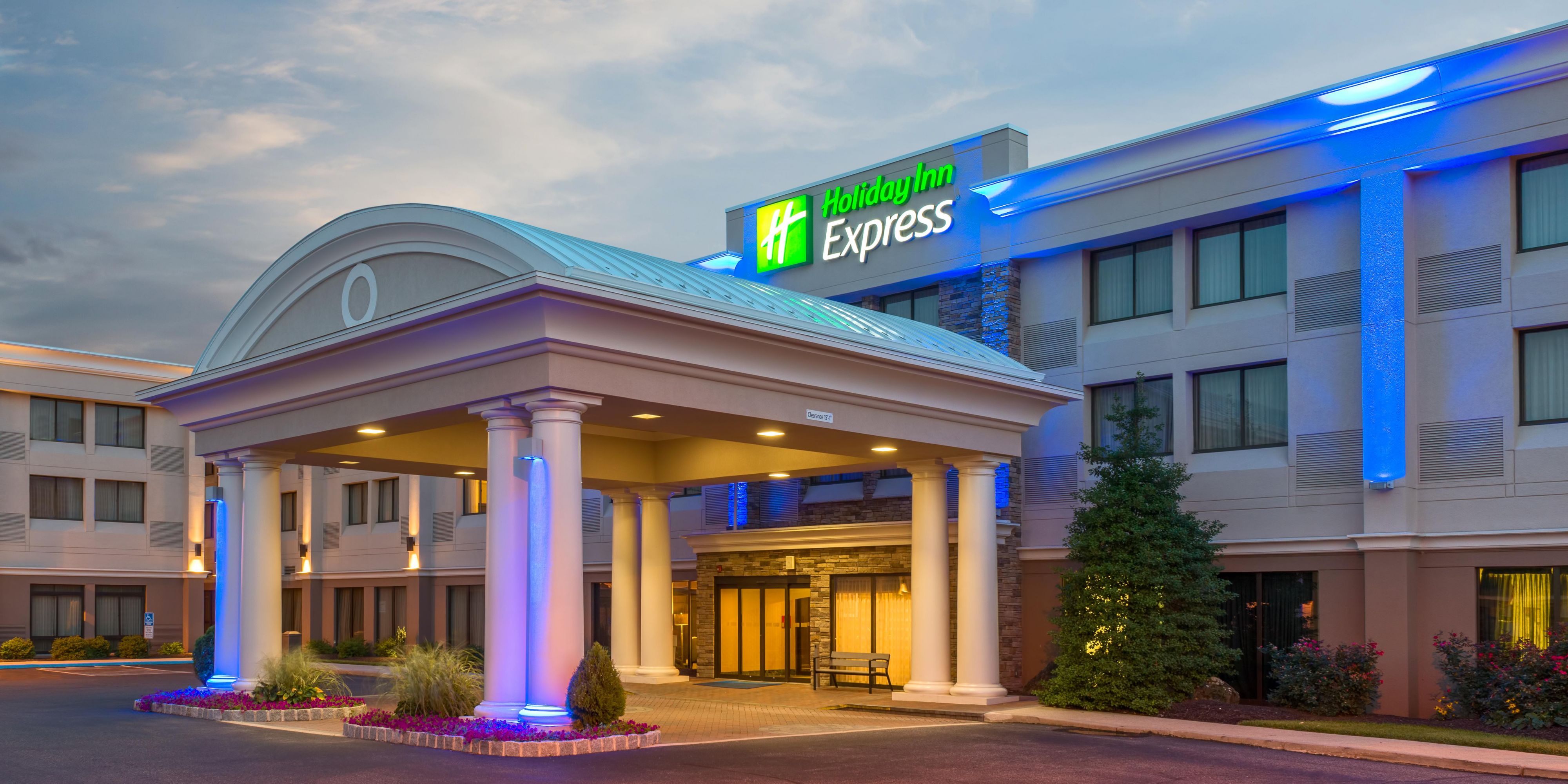 Holiday Inn Express Philadelphia NE - Bensalem