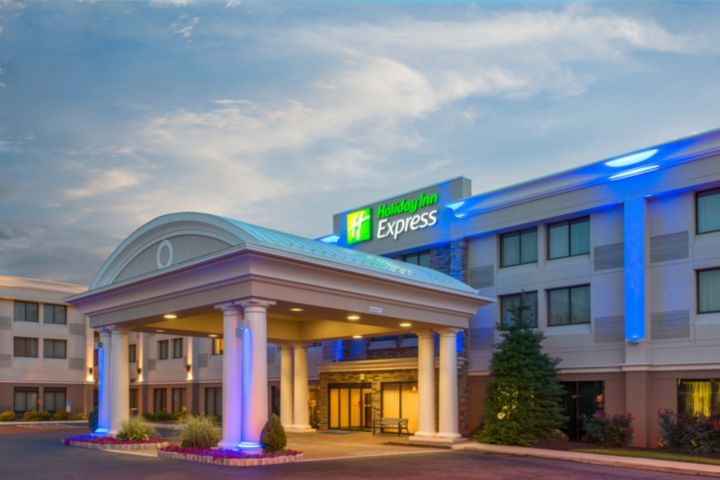 Holiday Inn Express Philadelphia NE - Bensale