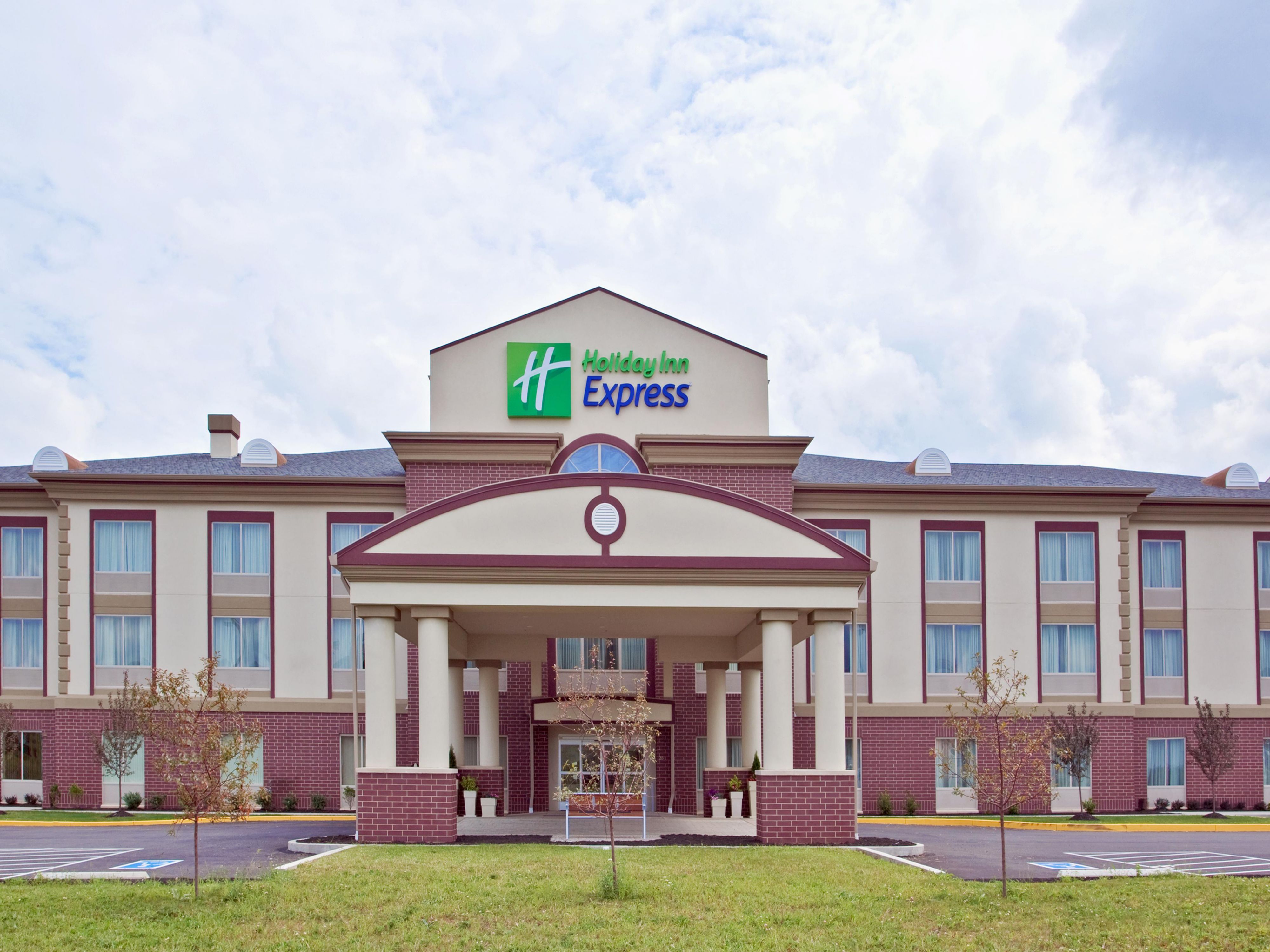 Hotels Near Bentleyville Duluth - 0w3g0c3