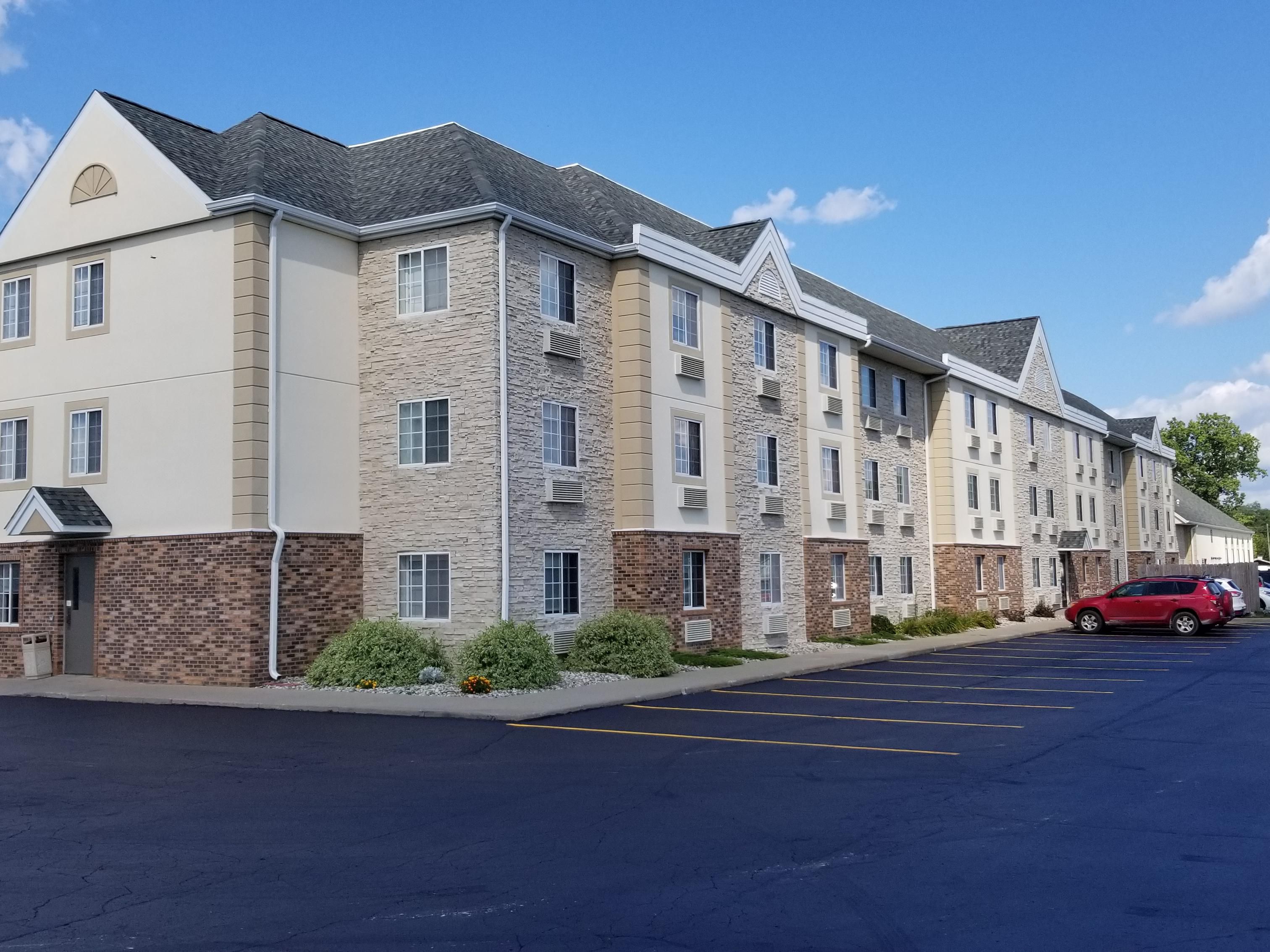 Hotel Country Inn & Suites by Radisson, Birch Run-Frankenmuth, MI, USA 