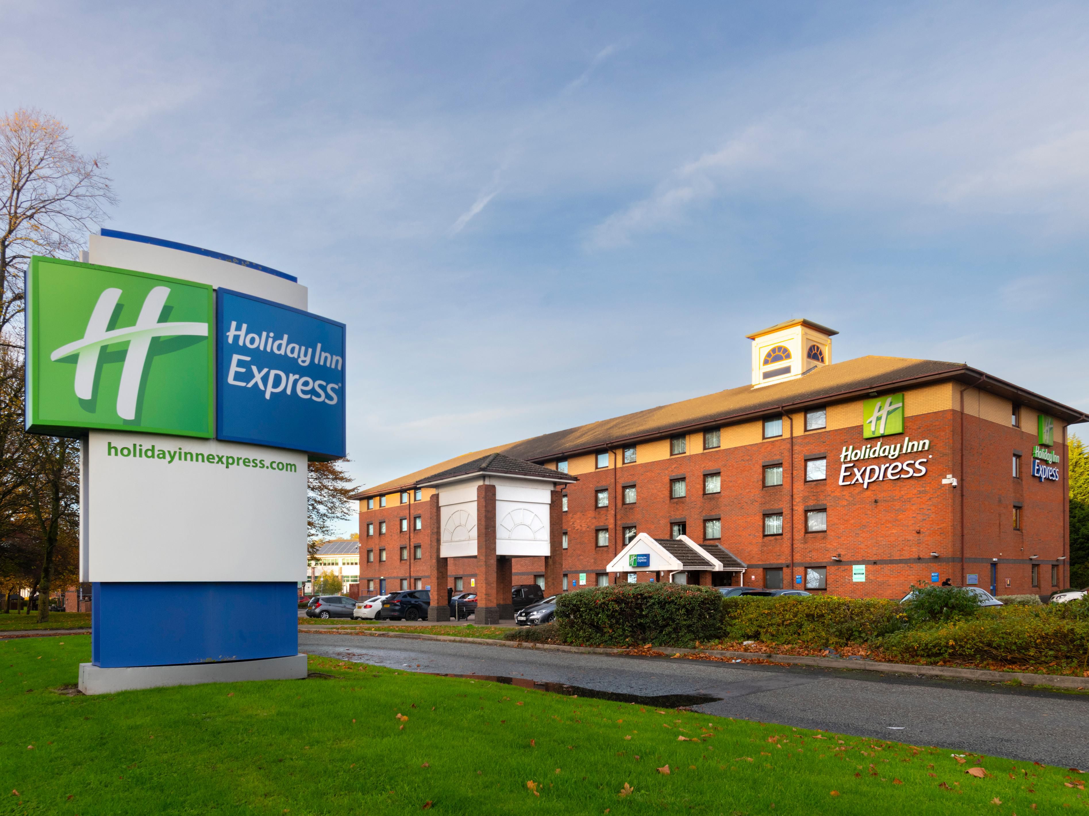 Welcome to Holiday Inn Express Birmingham Oldbury.