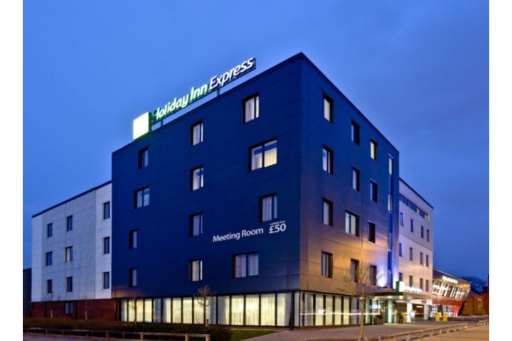 Holiday Inn Express Birmingham - South A45