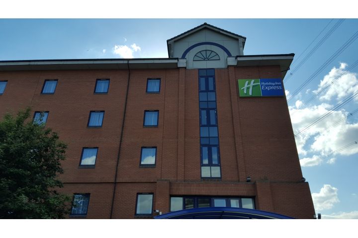 Holiday Inn Express Birmingham - Castle Bromw