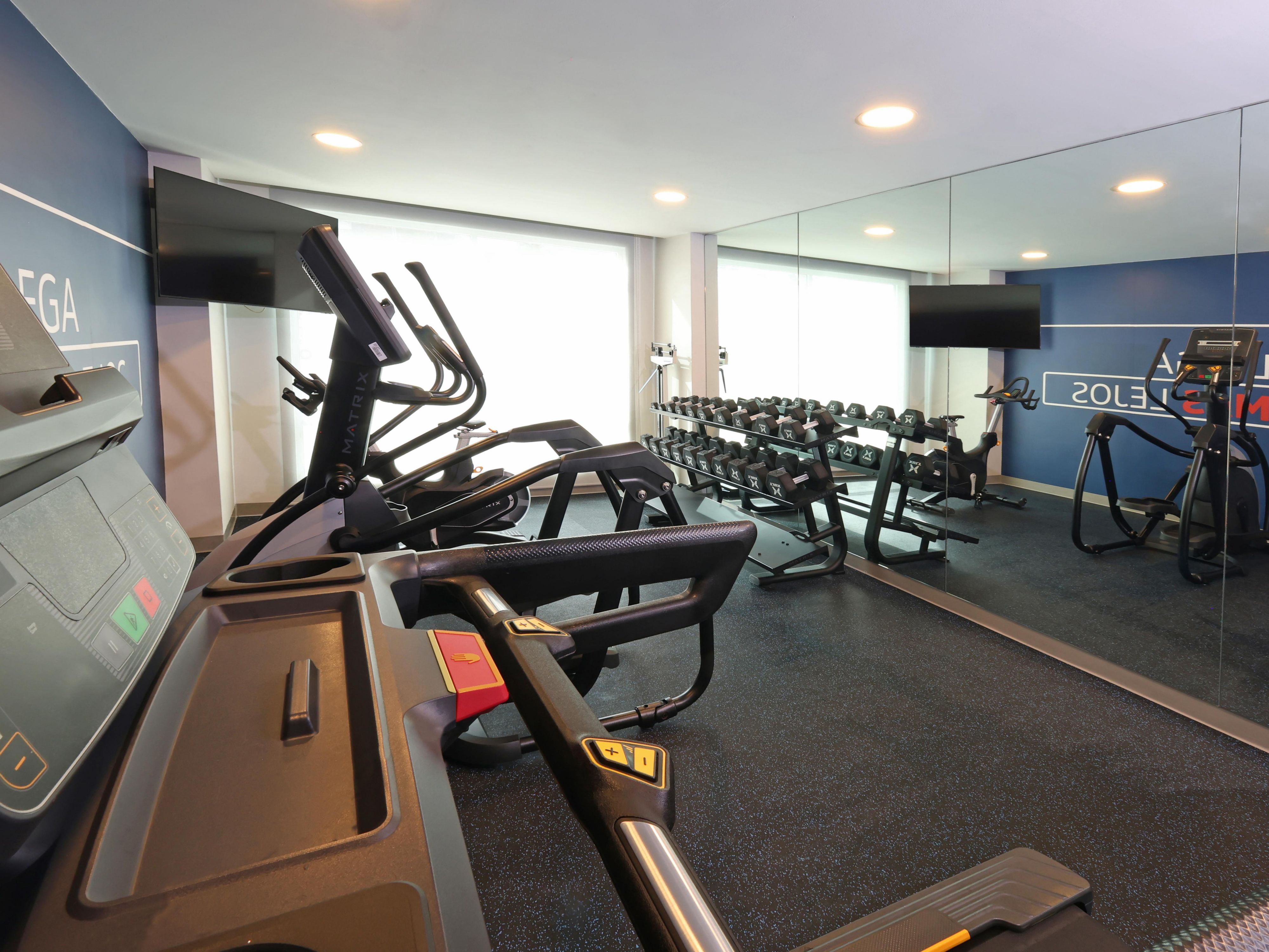 صالة ألعاب رياضية