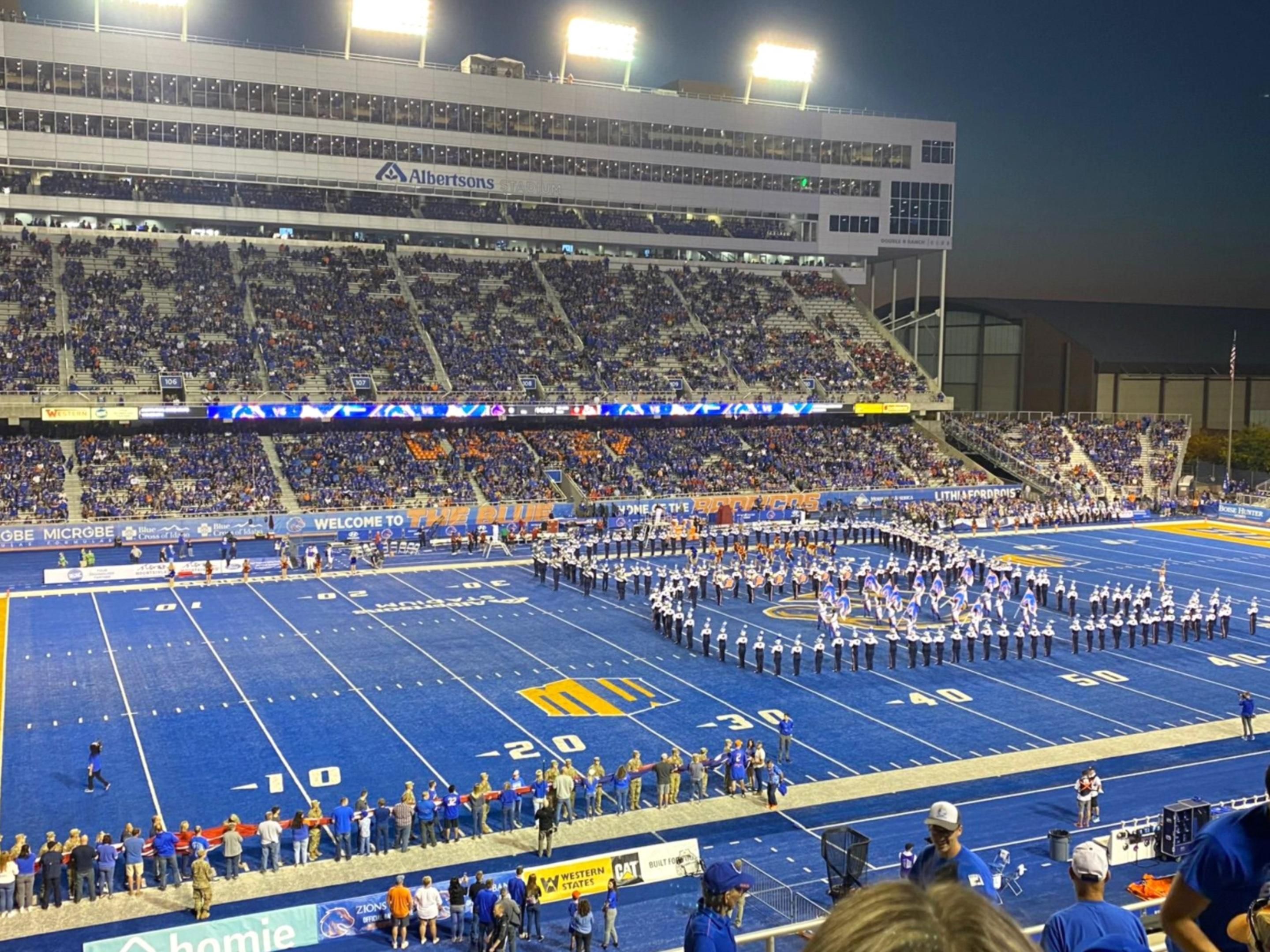 Stay just steps from Boise State University—only 0.9 miles from campus! Whether you're heading to a Broncos game at Albertsons Stadium, catching a concert at ExtraMile Arena, or exploring campus life, our location puts you in the heart of it all—no driving or parking hassle.