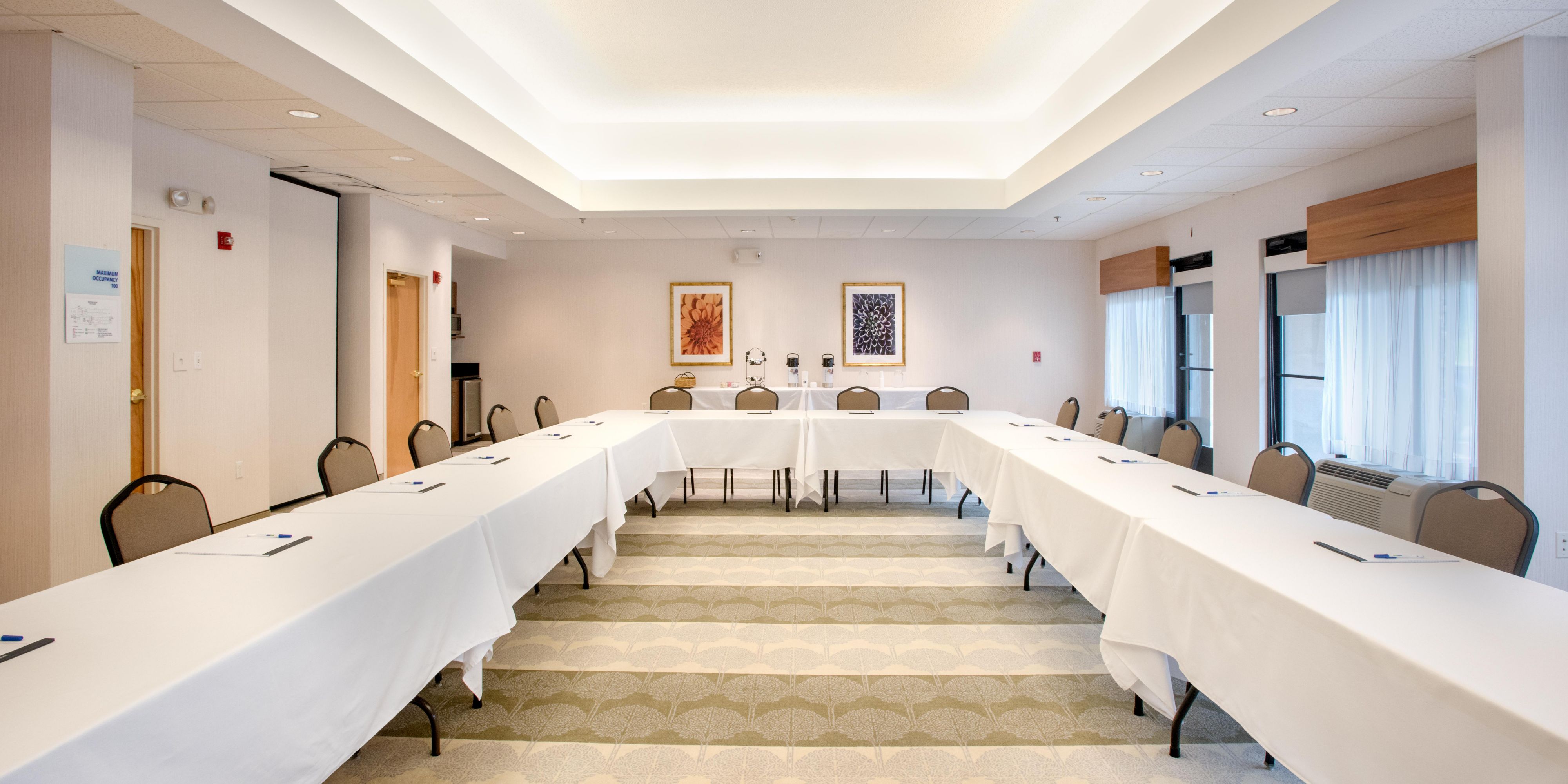Get outside with High Country meetings. Spread out in the spacious meeting room with complimentary Wi-Fi. When the day wraps up take a walk on the Greenway or explore downtown Boone. 
We strive to make sure our client's event goes off without a hitch! Email us for more information today!