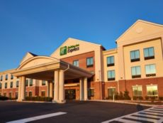 Holiday Inn Express Bordentown - Trenton South in Bensalem, Pennsylvania