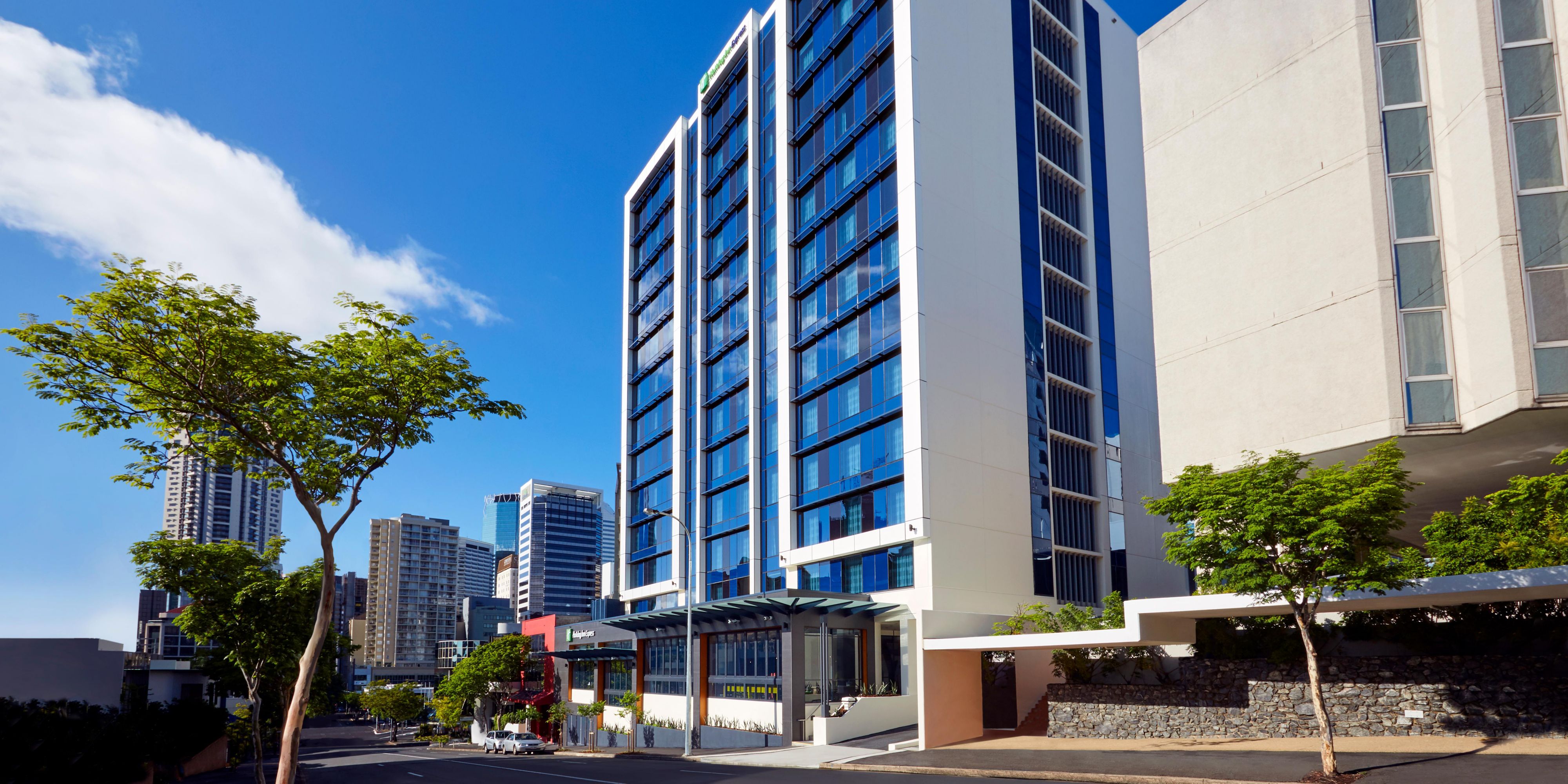 Holiday Inn Express Brisbane Central Map & Driving Directions | Parking