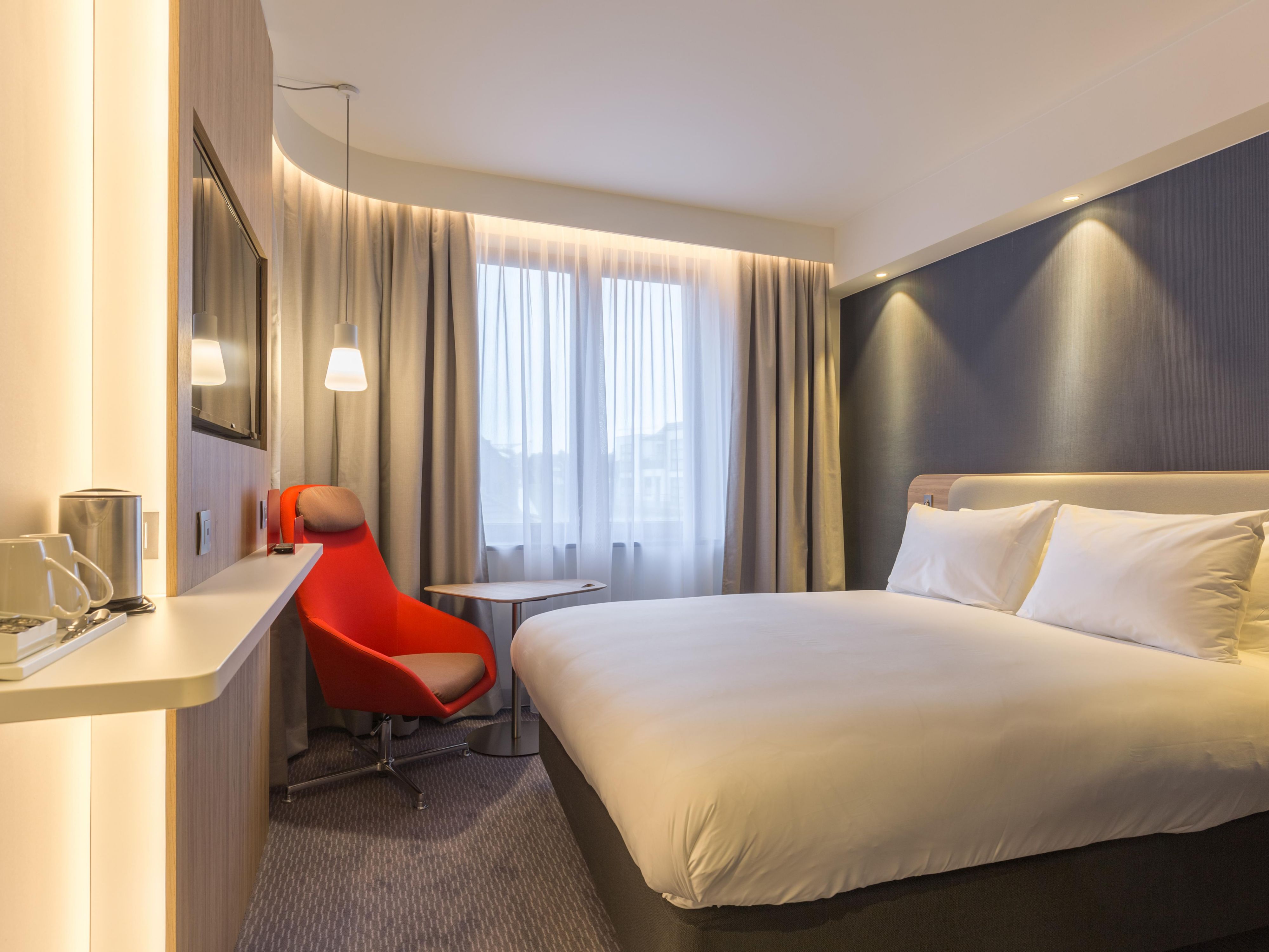 All of our rooms are fitted with contemporary yet comfortable décor ensuring you enjoy a great nights sleep. Our rooms also include free Wi-Fi as standard as well as tea and coffee making facilities so you can rest up ready for another day exploring the city!