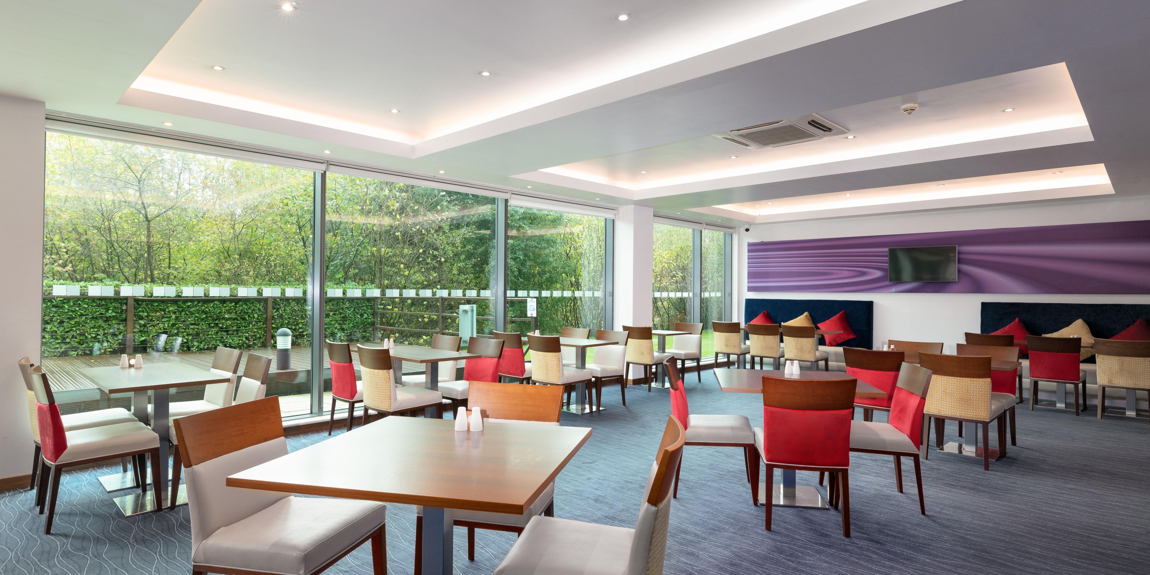 Our menu offers a delicious choice, whether you're looking for a quick bite to eat or a full 3-course dinner.