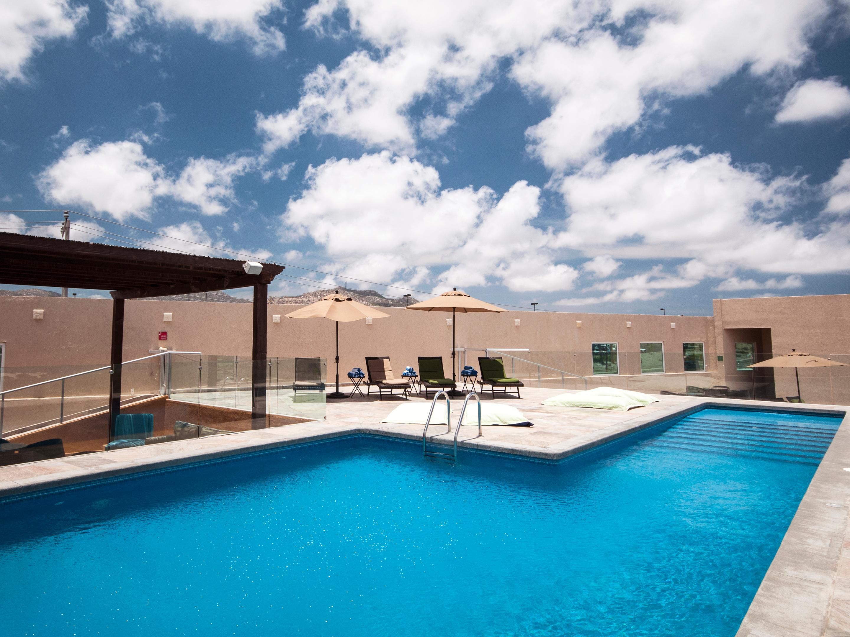 Heated Swimming Pool
